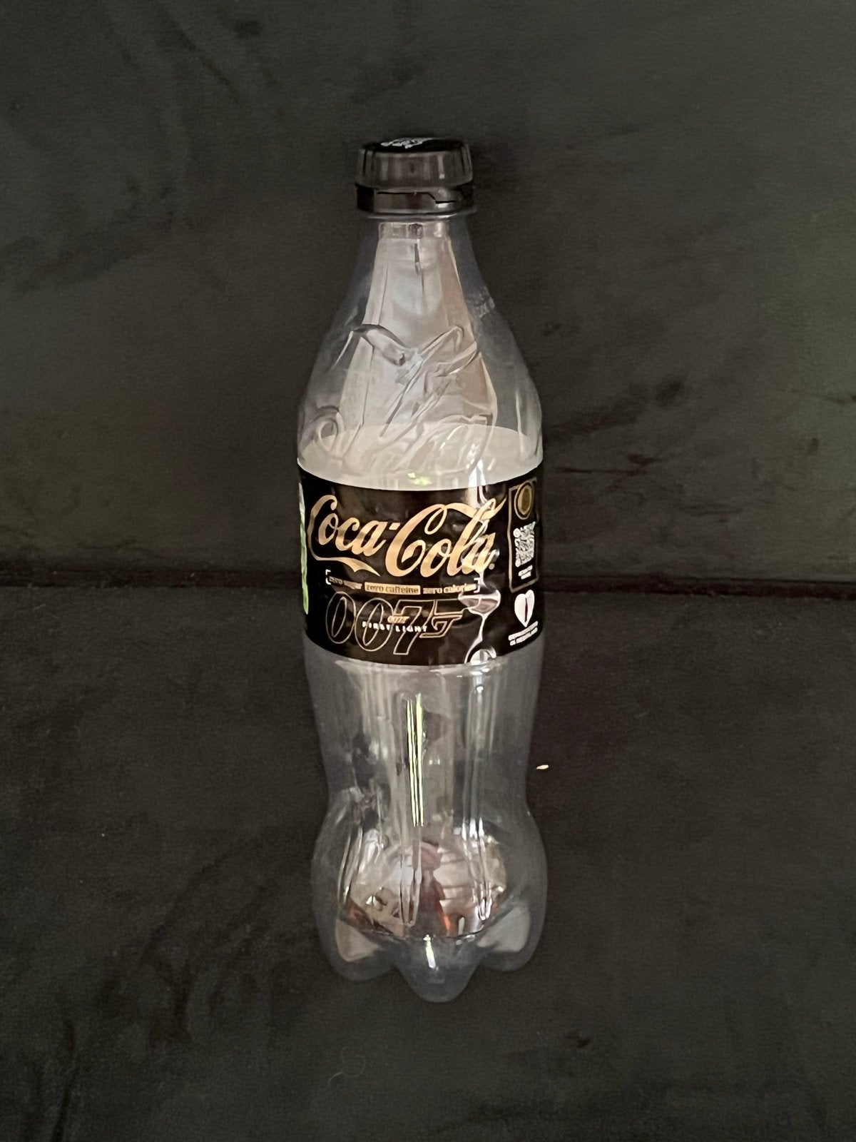 Coca-Cola Zero Sugar 007 James Bond Limited Edition Fles, Verzenden, Gebruikt