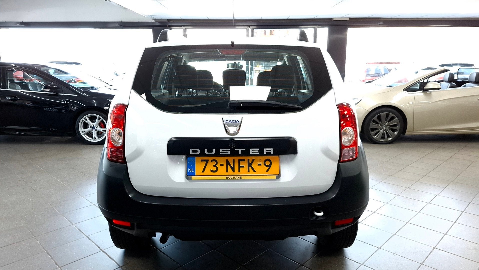 Dacia Duster 1.6 Duster 2wd, Auto's, Dacia, Stof, Gebruikt, Zwart, 4 cilinders