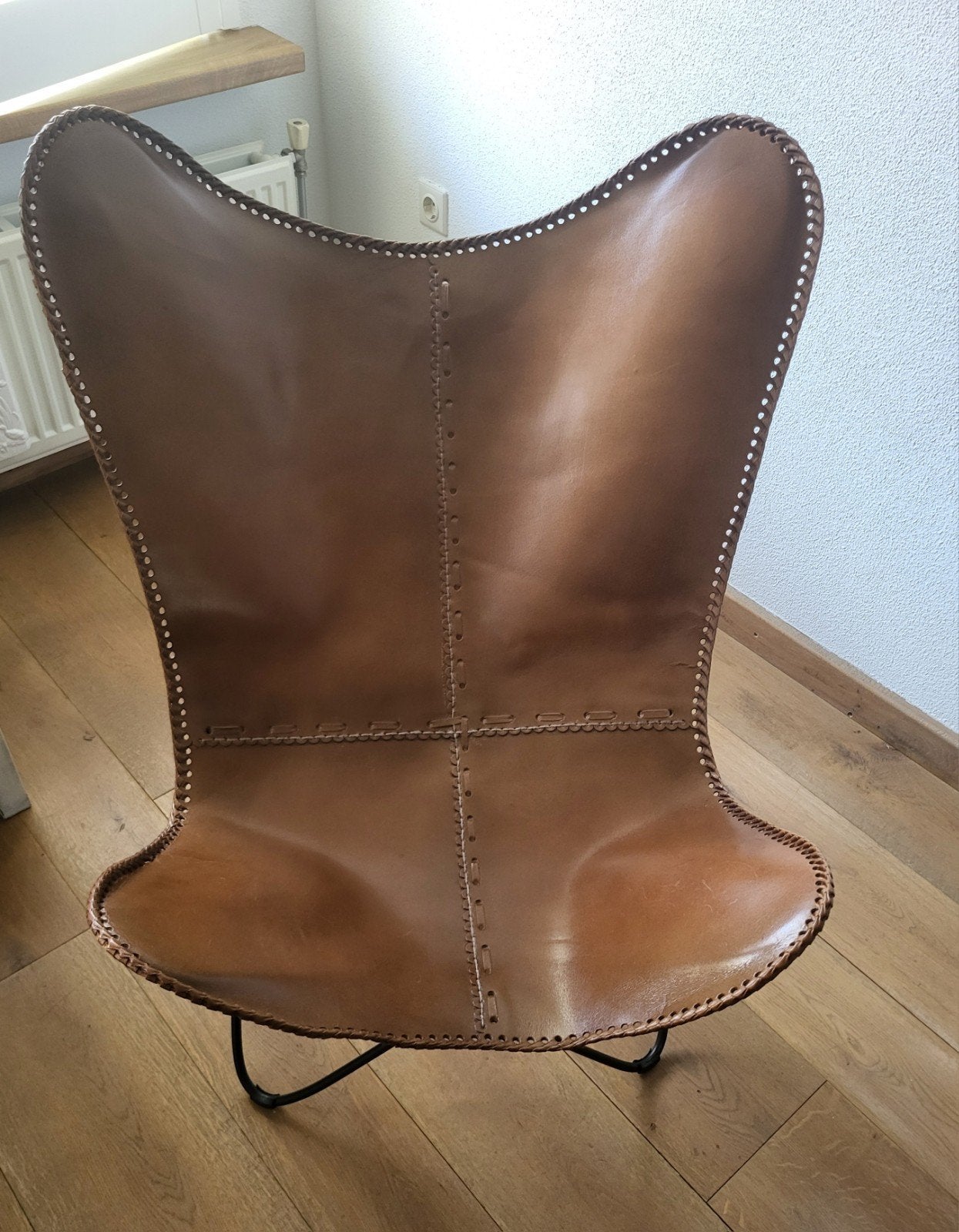 vlinderstoel echt leder, Ophalen, Zo goed als nieuw, Bruin, Eén