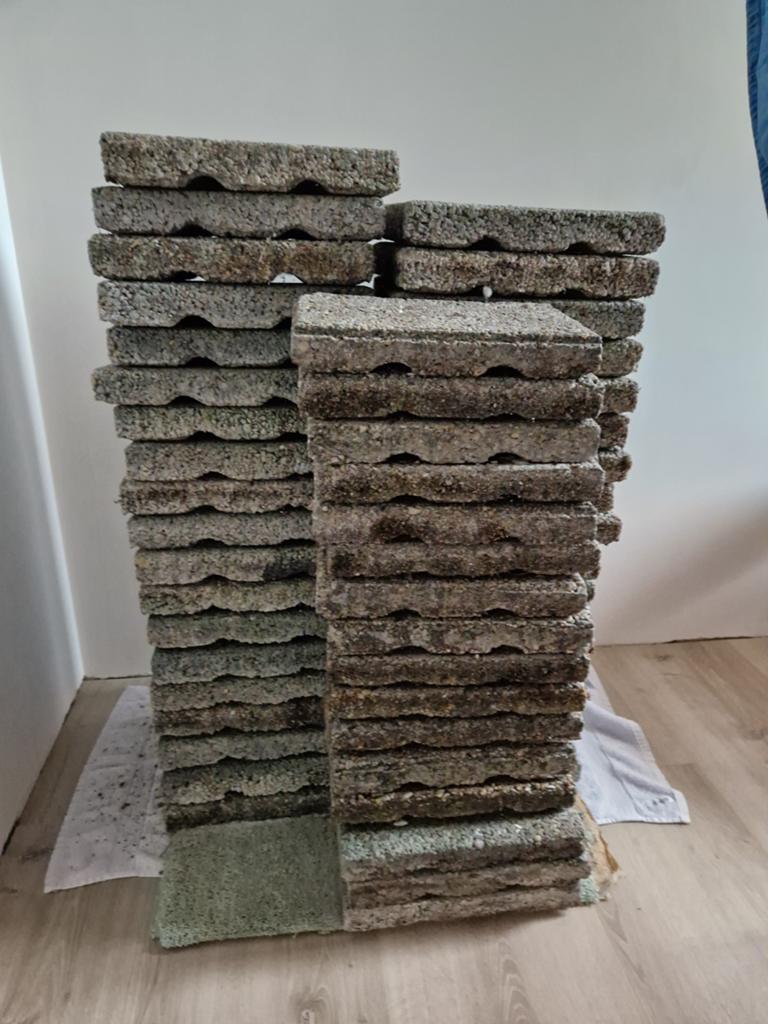 Oude 30x30 balkontegels 40 hele 18 halve, Ophalen, Gebruikt, Minder dan 5 m², Beton