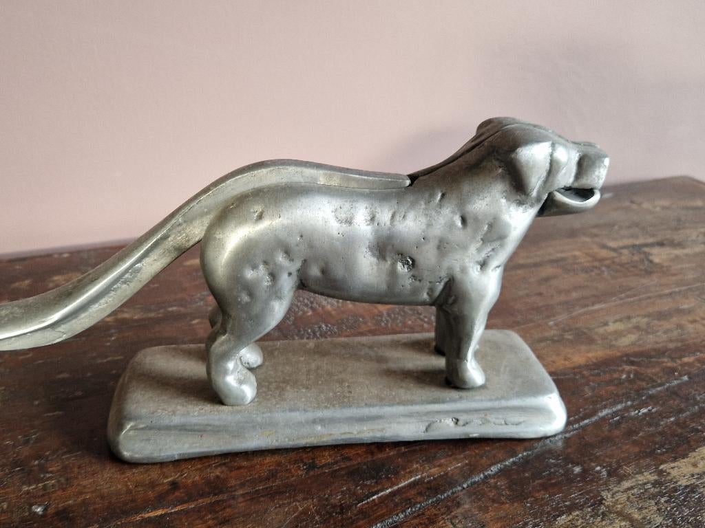 Engelse Vintage Hond Notenkraker, Antiek en Kunst, Curiosa en Brocante, Ophalen of Verzenden