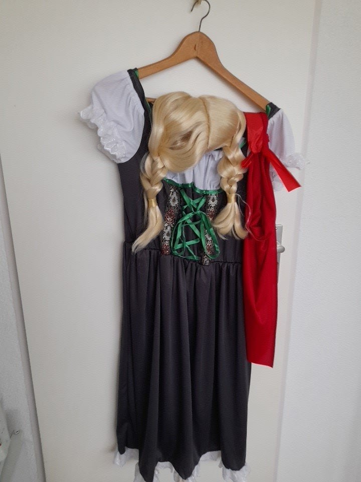 Leuk Tirolerjurkje met rood schortje en blonde pruik (M 40), Maat 38/40 (M), Carnaval, Ophalen of Verzenden, Kleding