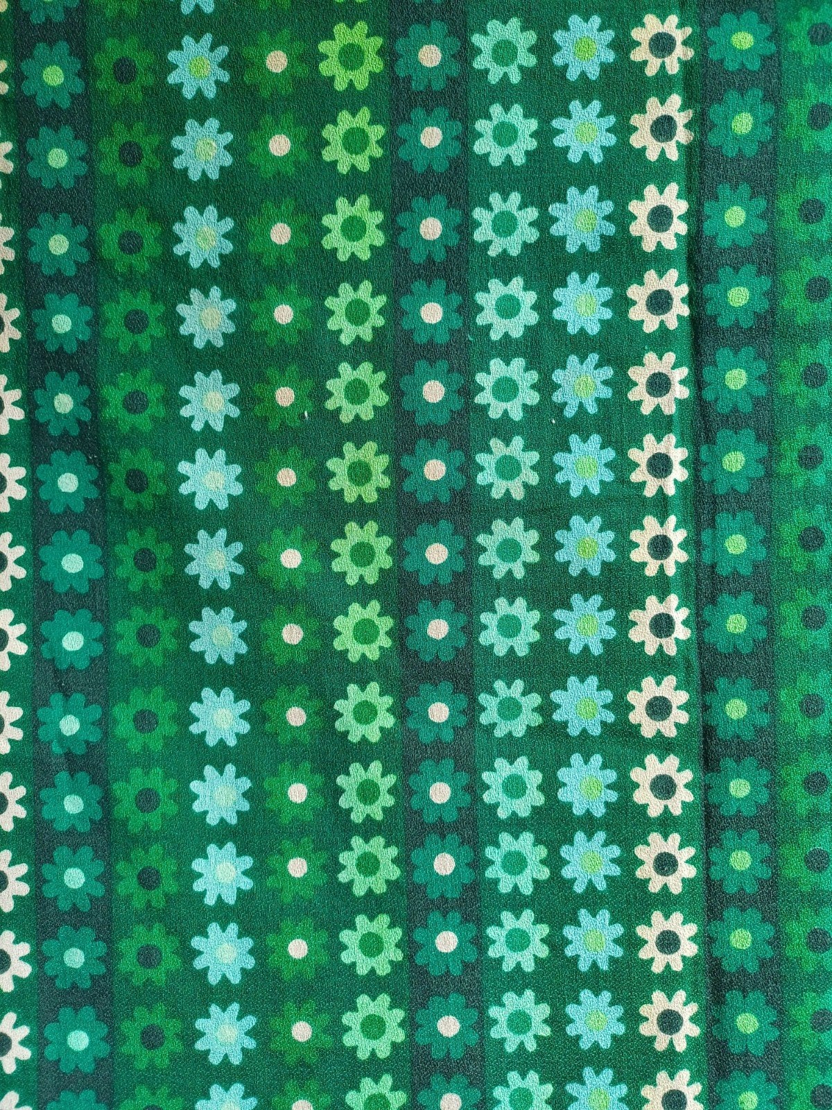 Lap stof retro groen bloemetjes, Gebruikt, Ophalen of Verzenden, 30 tot 120 cm, Polyester