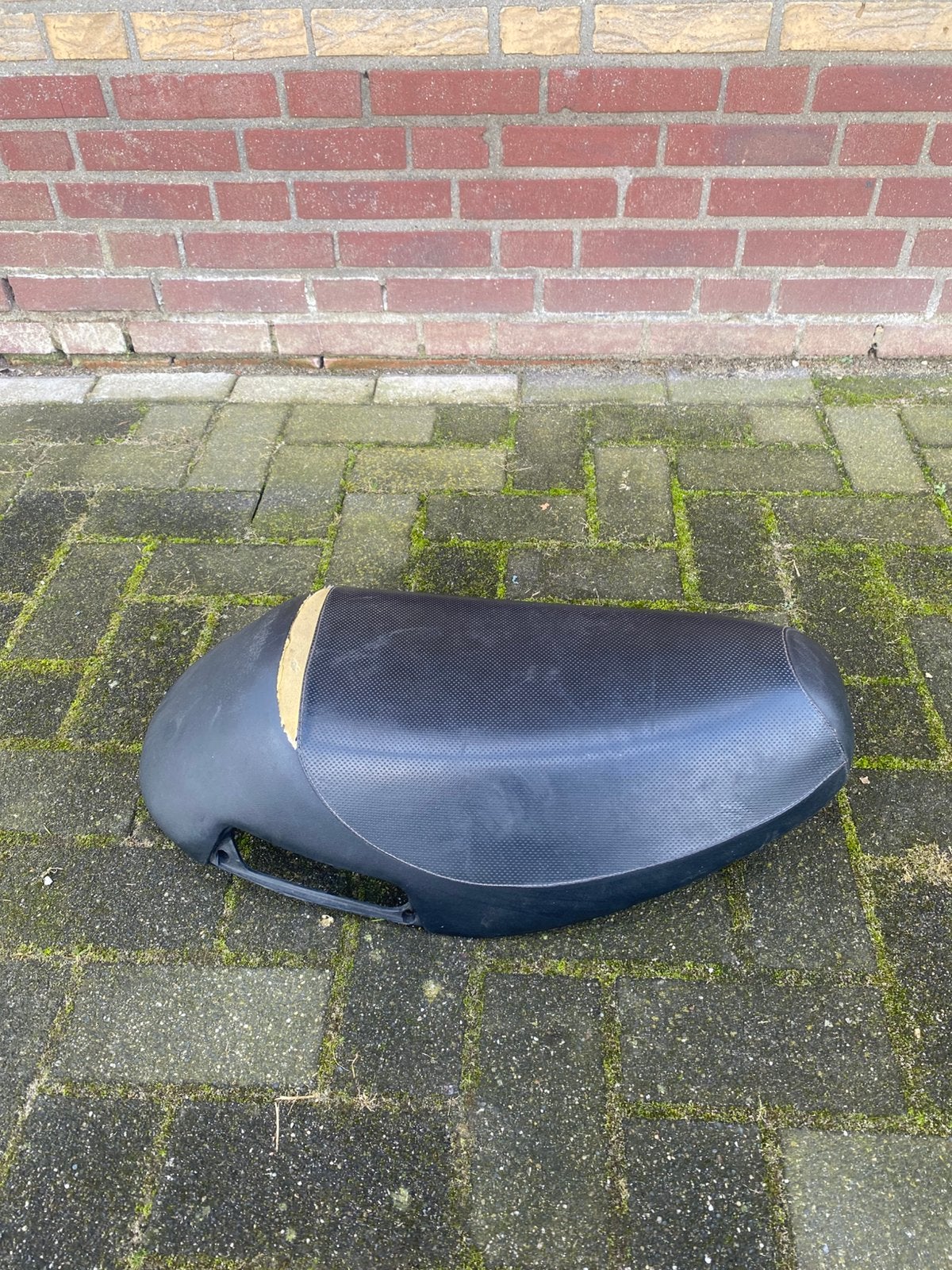 zip type 1 2 3 zadel | scharnier goed, Ophalen of Verzenden, Zo goed als nieuw, Zadel, Piaggio