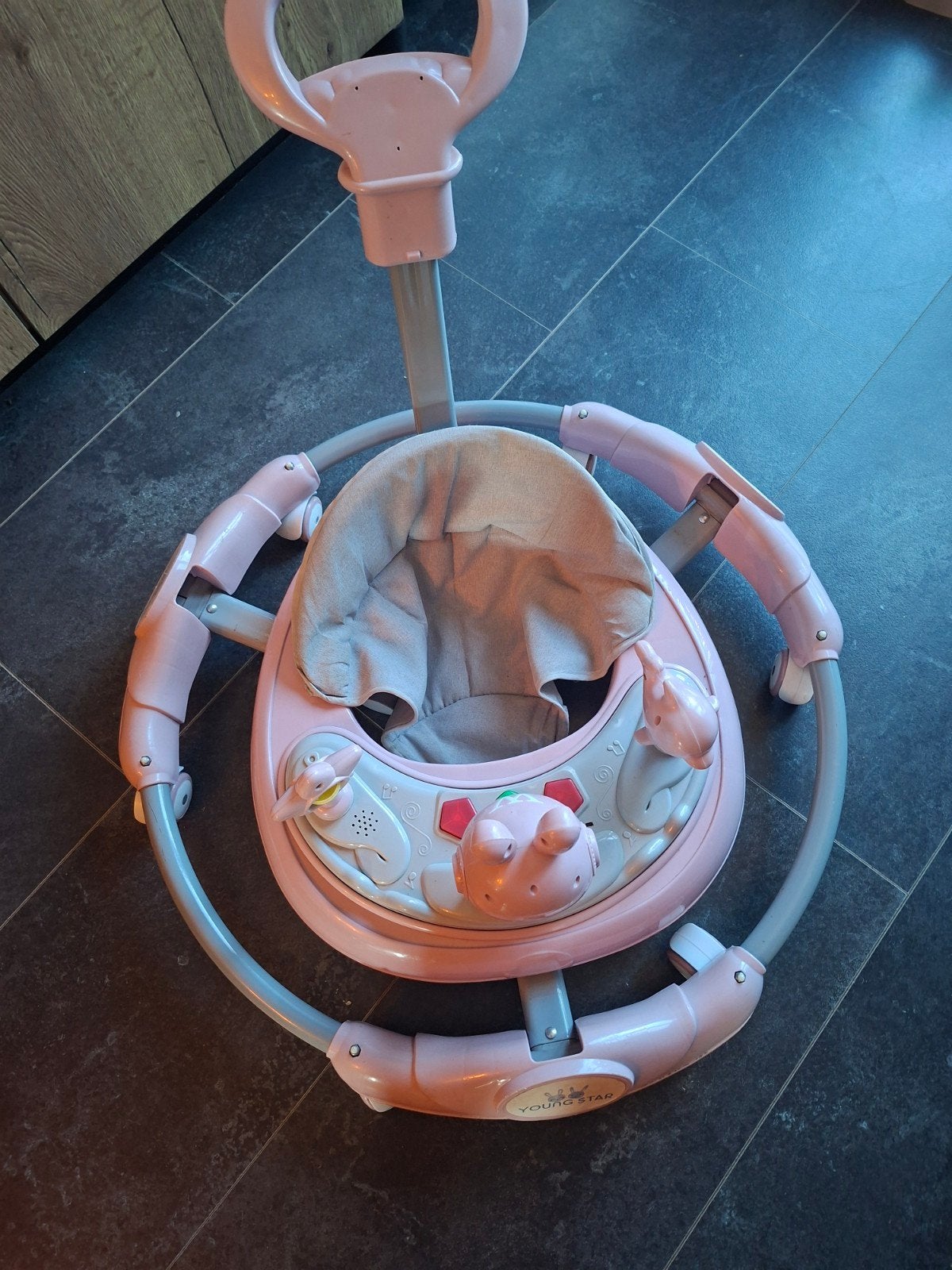 Roze Baby Loopstoel met Speelgoed en Duwstang, Ophalen