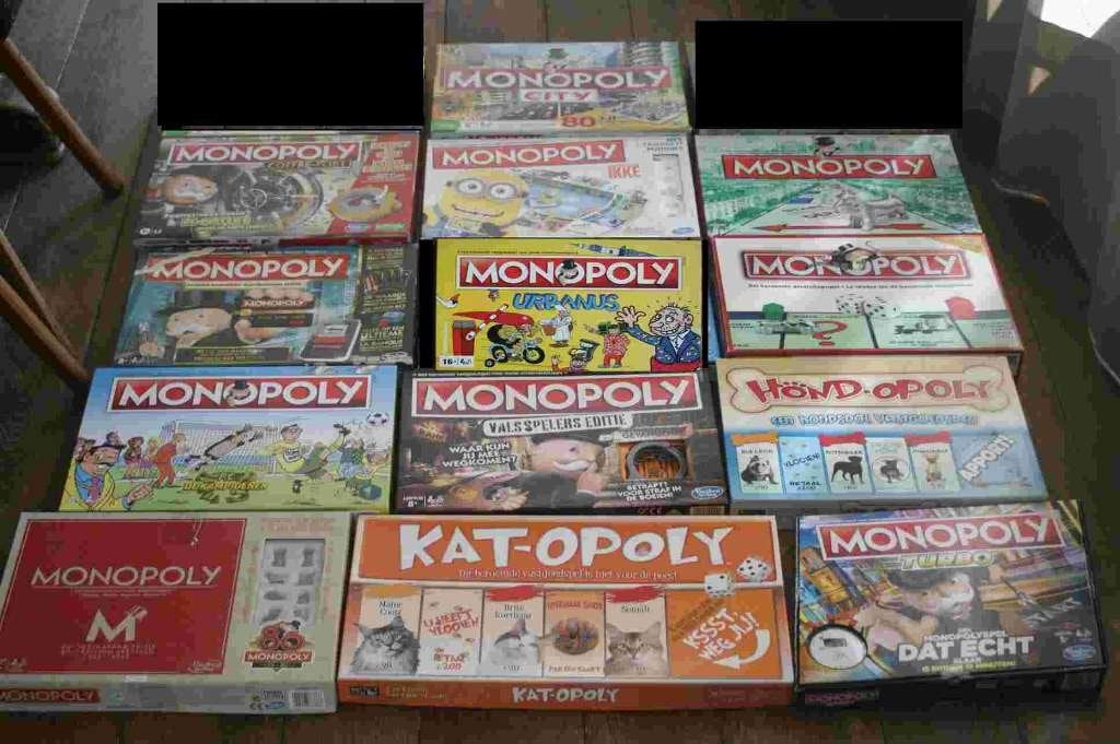 Grote collectie van 13 verschillende monopoly's, Hobby en Vrije tijd, Gezelschapsspellen | Bordspellen, Ophalen of Verzenden, Zo goed als nieuw