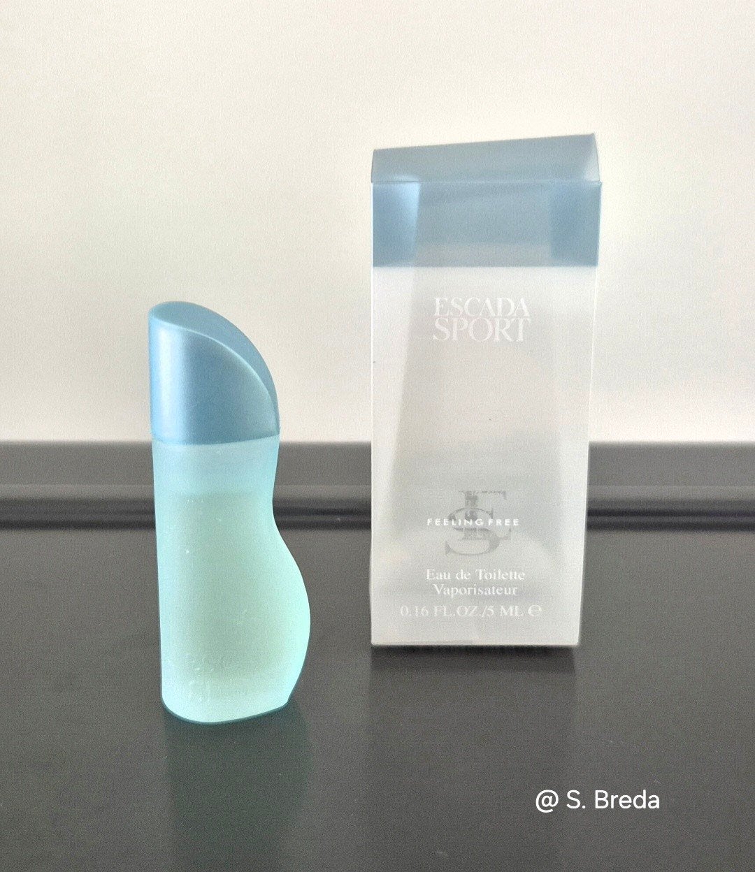 Escada Sport - Feeling Free - miniatuur met verpakking, Ophalen of Verzenden