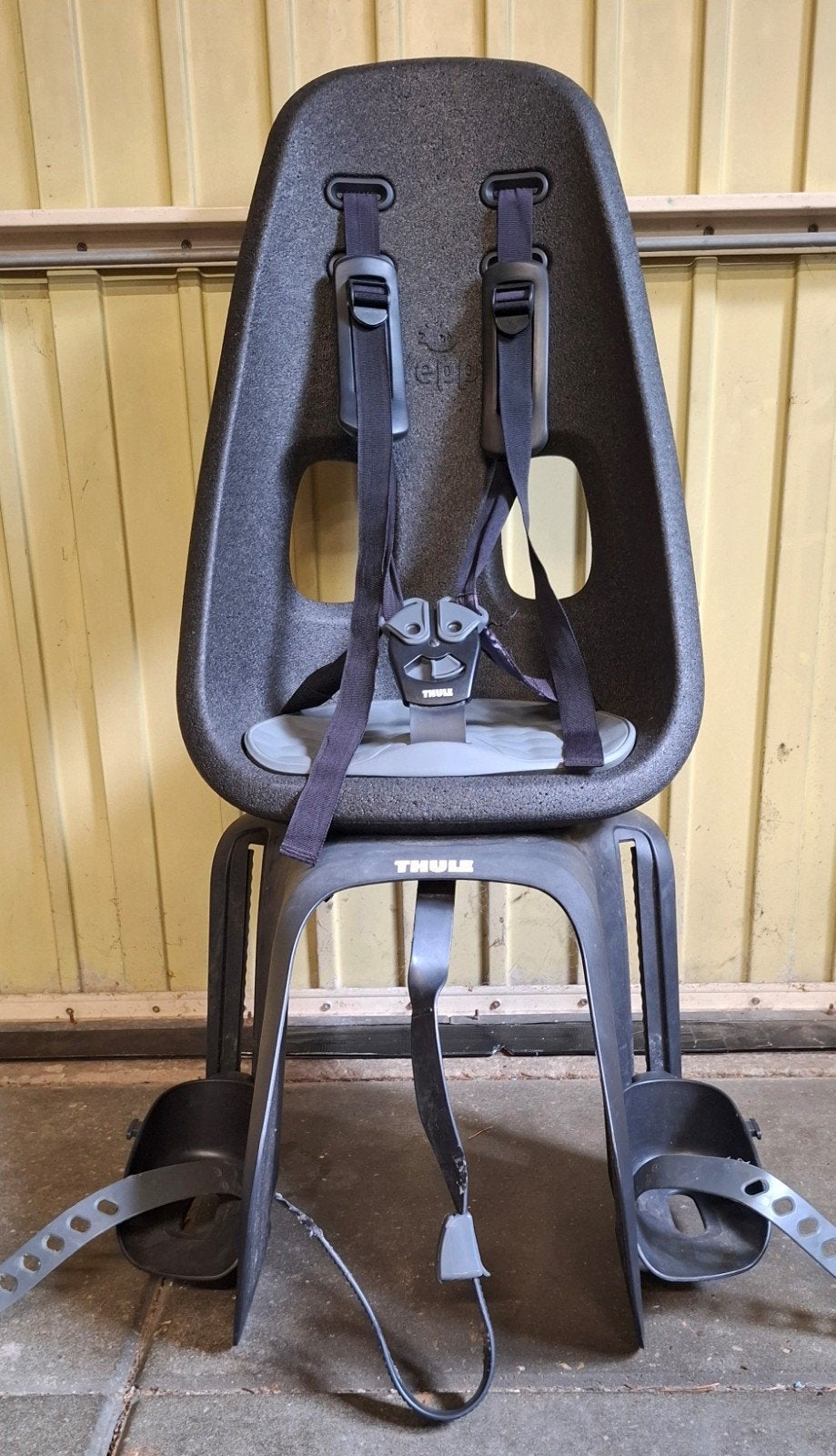 Thule Yepp Nexxt Maxi Fietsstoeltje, Ophalen, Achterzitje, Voetsteuntjes, Thule Yepp Nexxt