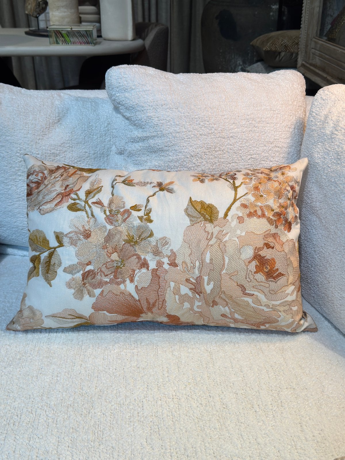Nieuw Claudi kussen, Beige, Nieuw, Ophalen of Verzenden, Sierkussen