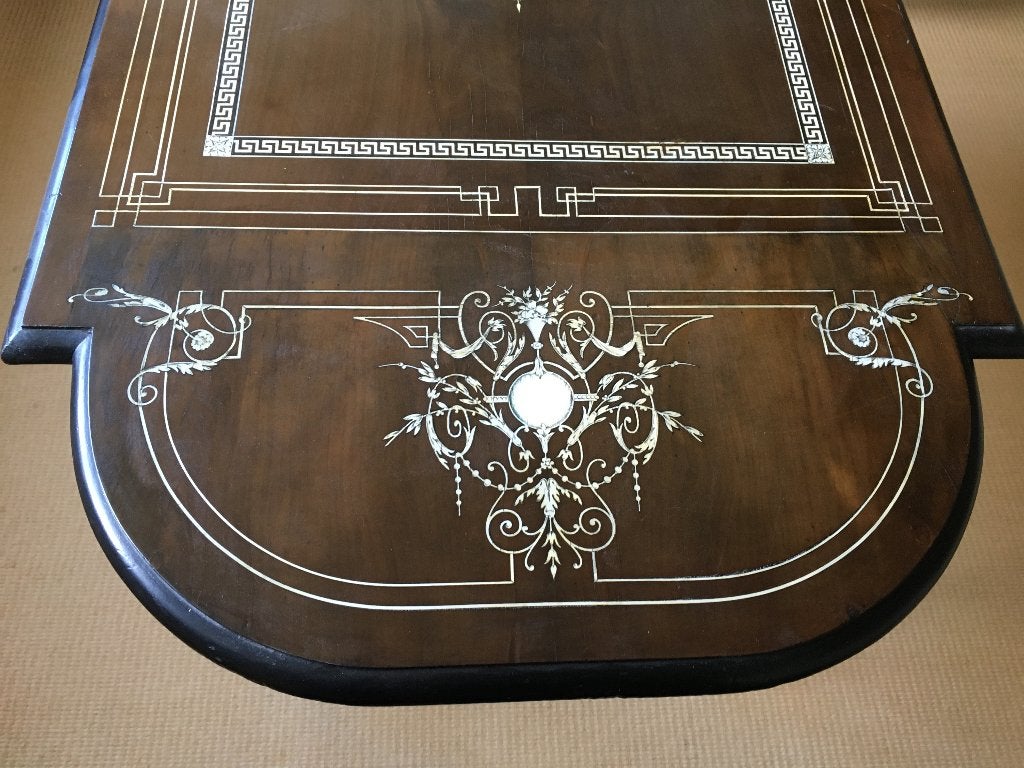 antieke met ivoor ingelegde tafel, Ophalen