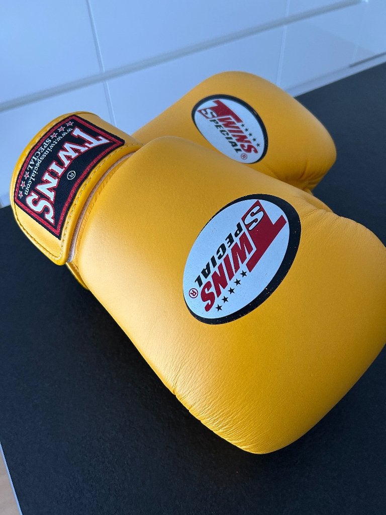 Twins special BLVG3 bokshandschoenen geel, Verzenden, Zo goed als nieuw, Bokshandschoenen
