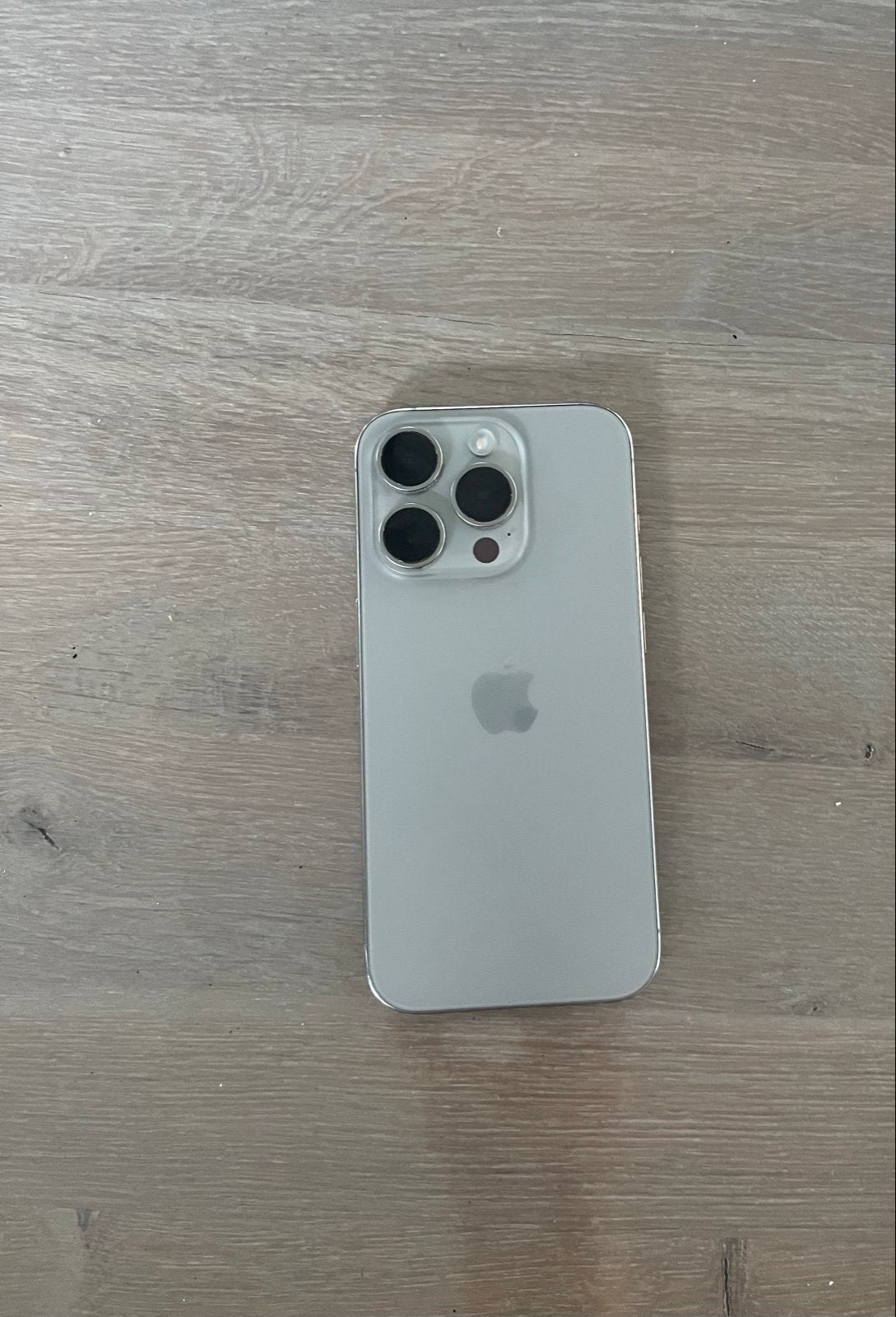 iPhone 15 Pro 128GB natural titanium