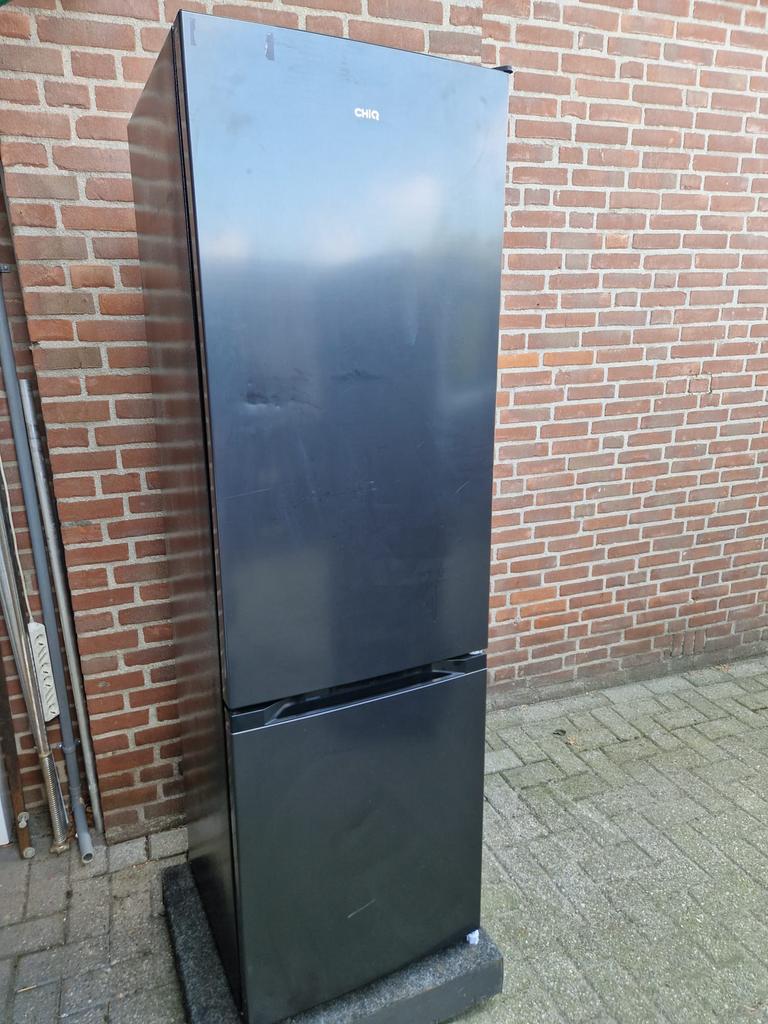 Chiq koelvries combinatie, Witgoed en Apparatuur, Koelkasten en IJskasten, Nieuw, Met aparte vriezer, 200 liter of meer, 160 cm of meer