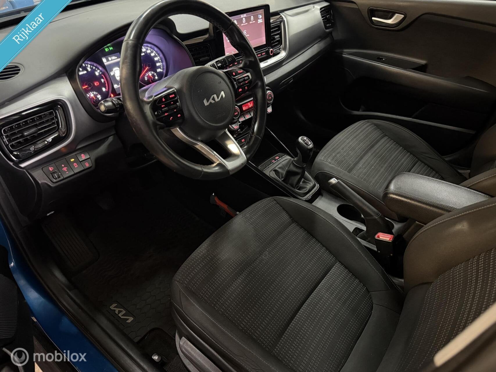 Kia Stonic 1.0 T-GDi MHEV DynamicPlusLine|Camera|CarPlay|BTW, Voorwielaandrijving, Dealer onderhouden, Gebruikt, Euro 6