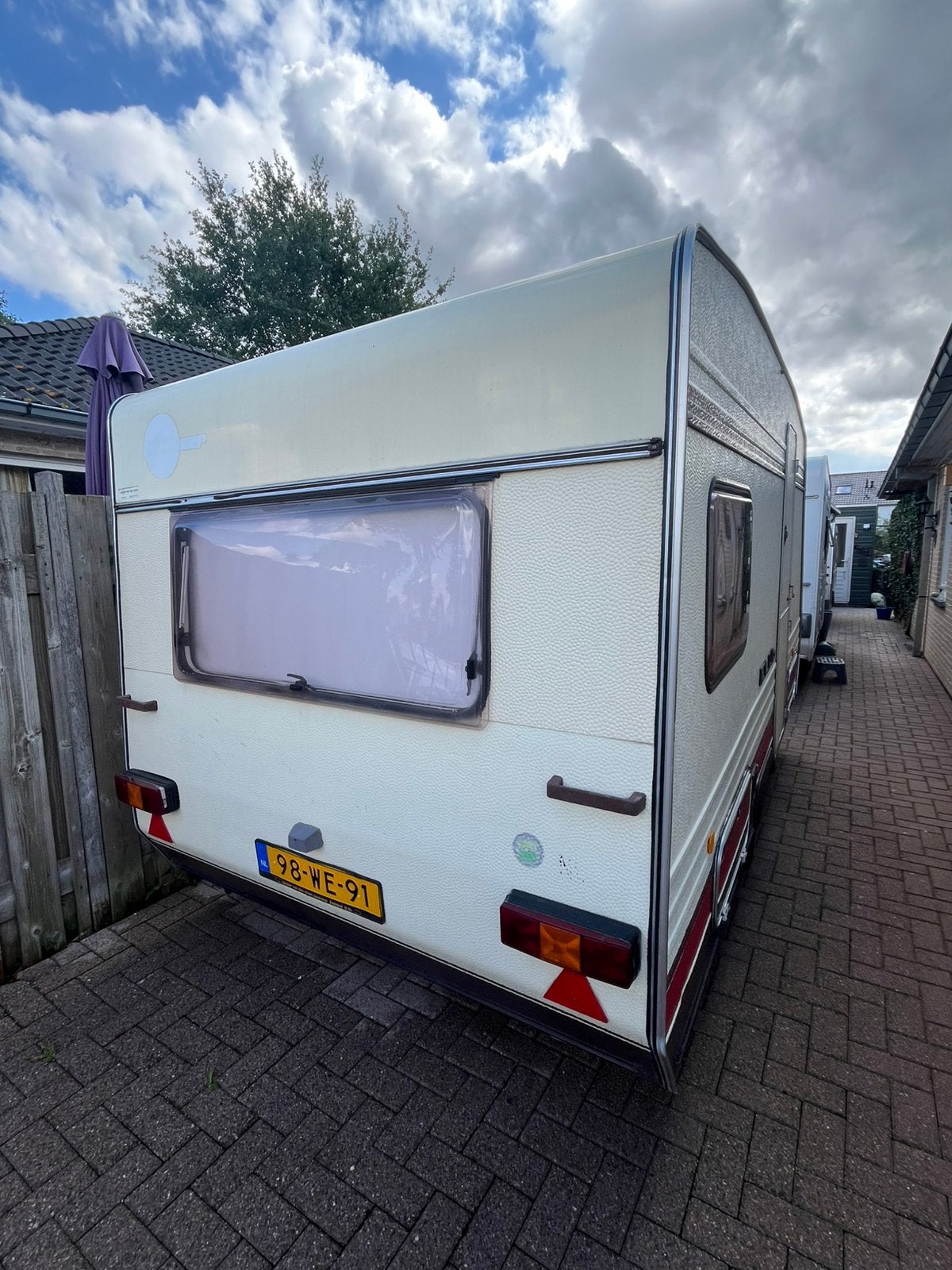 Leuke retro Burstner met voortent, Caravans en Kamperen, Caravans, Rondzit, Hobby, Kluisje, Particulier