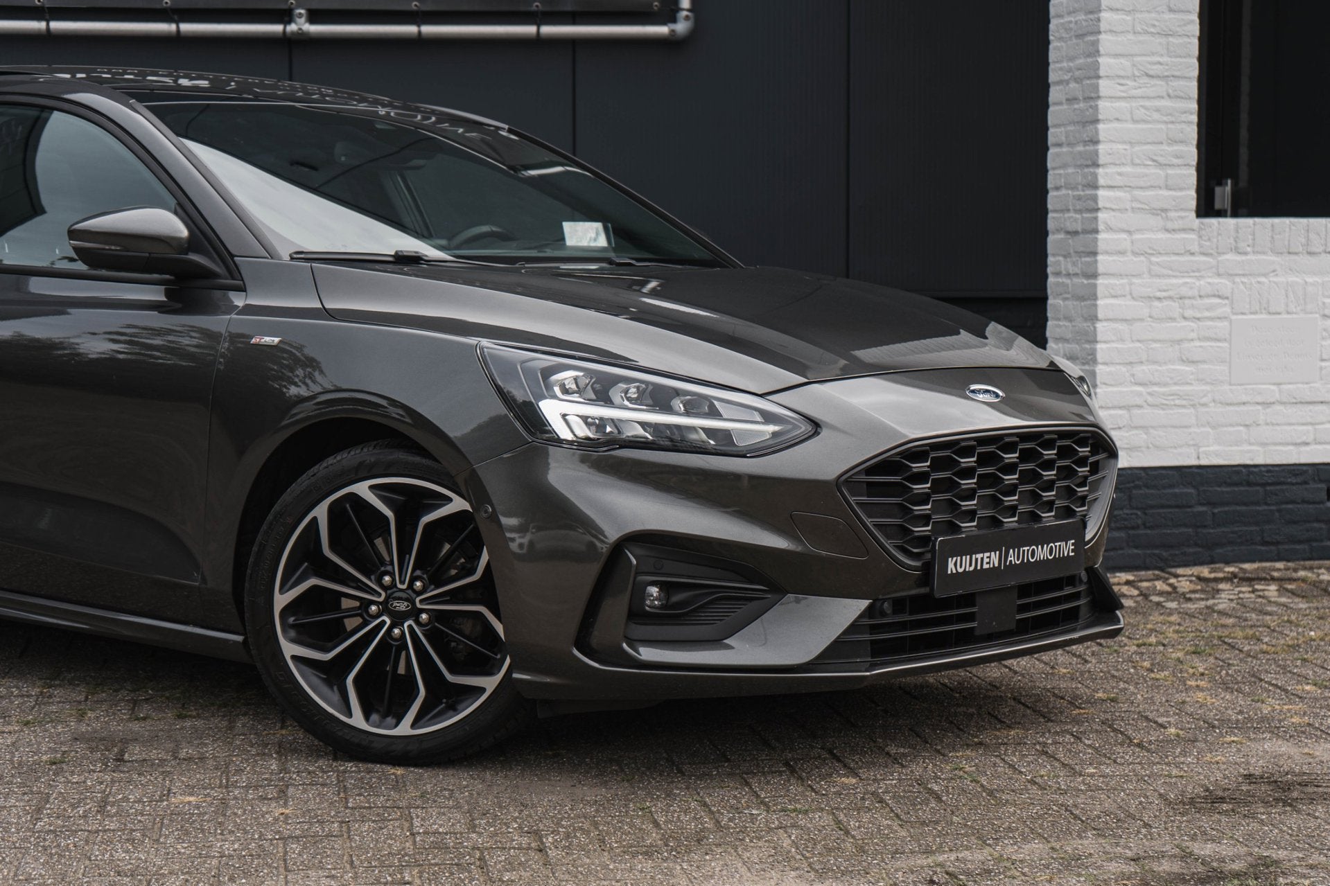 Ford Focus 1.0 EcoBoost ST Line / LED / Pano / HUD / Winter, Auto's, Gebruikt, Bedrijf, Handgeschakeld, 3 cilinders