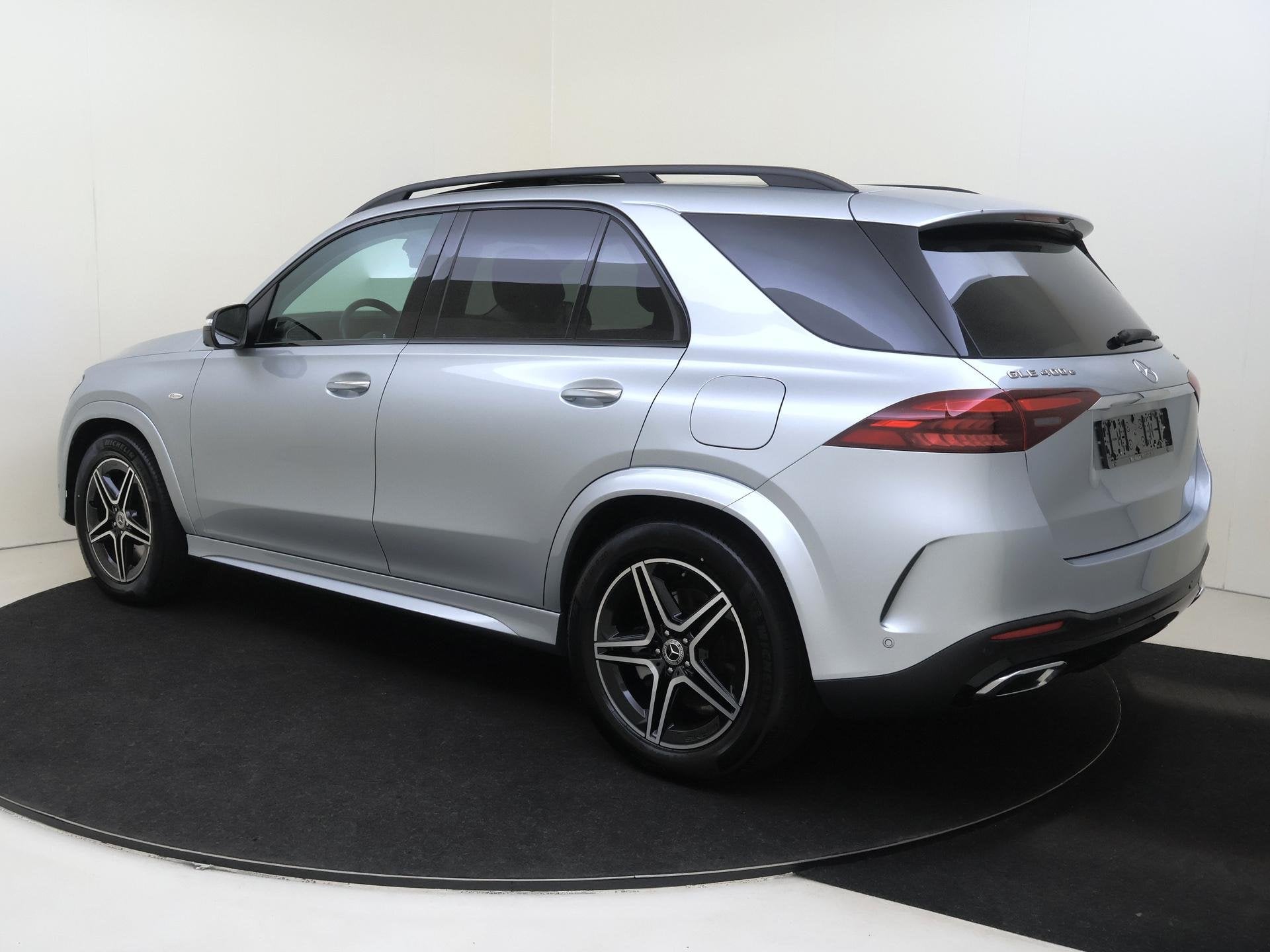 Mercedes-Benz GLE-klasse 400 e 4MATIC AMG Line / Panoramadak, Auto's, Gebruikt, 4 cilinders, GLE, Automatische klimaatregeling