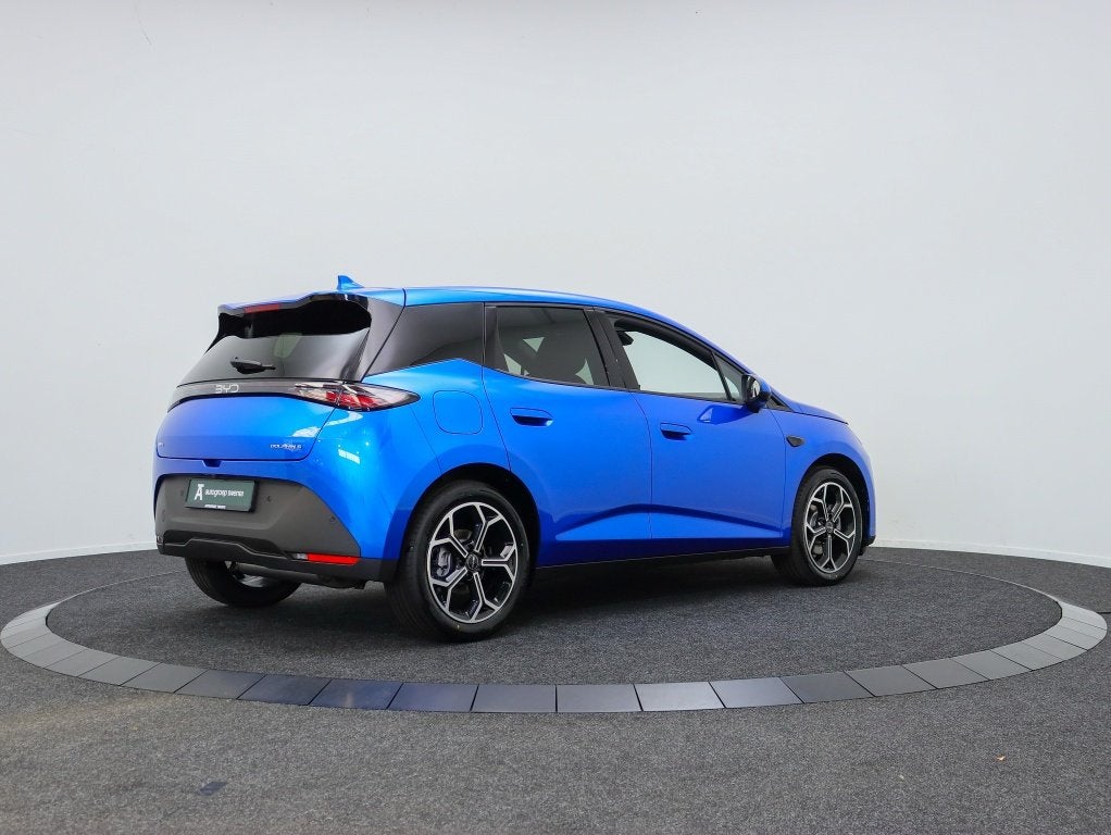 BYD Dolphin G 1.5 DM-i Comfort | € 1.000 ACTIE | Private L, Zwart, 4 cilinders, Blauw, Leder en Stof