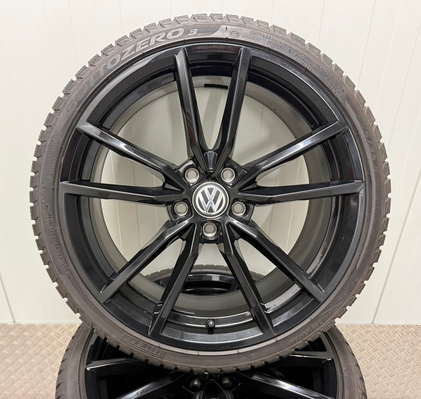 Originele Volkswagen Golf R Pretoria Velgen 19 Inch 5x112 VW, Gebruikt, --, Banden en Velgen, Winterbanden