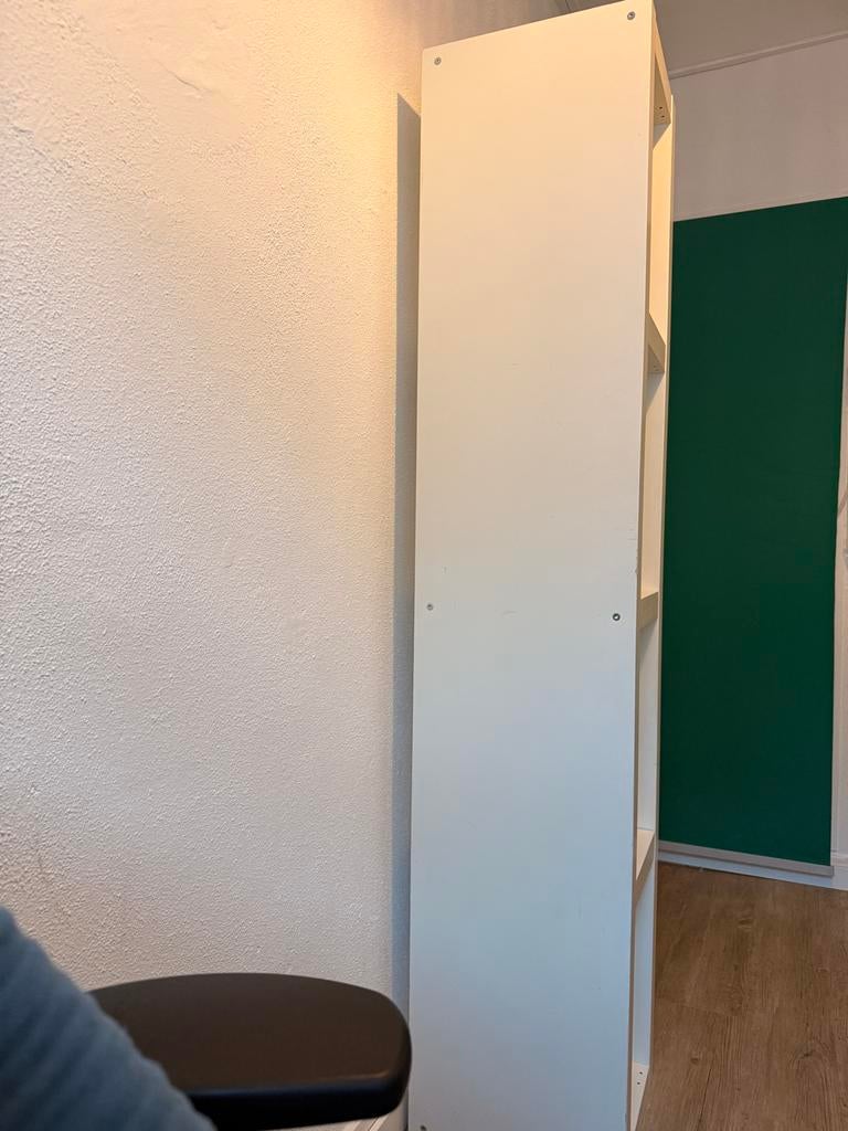 Witte IKEA LACK smalle boekenkast met 4 open vakken, Huis en Inrichting, Kasten | Boekenkasten, Gebruikt, Minder dan 50 cm, 150 tot 200 cm