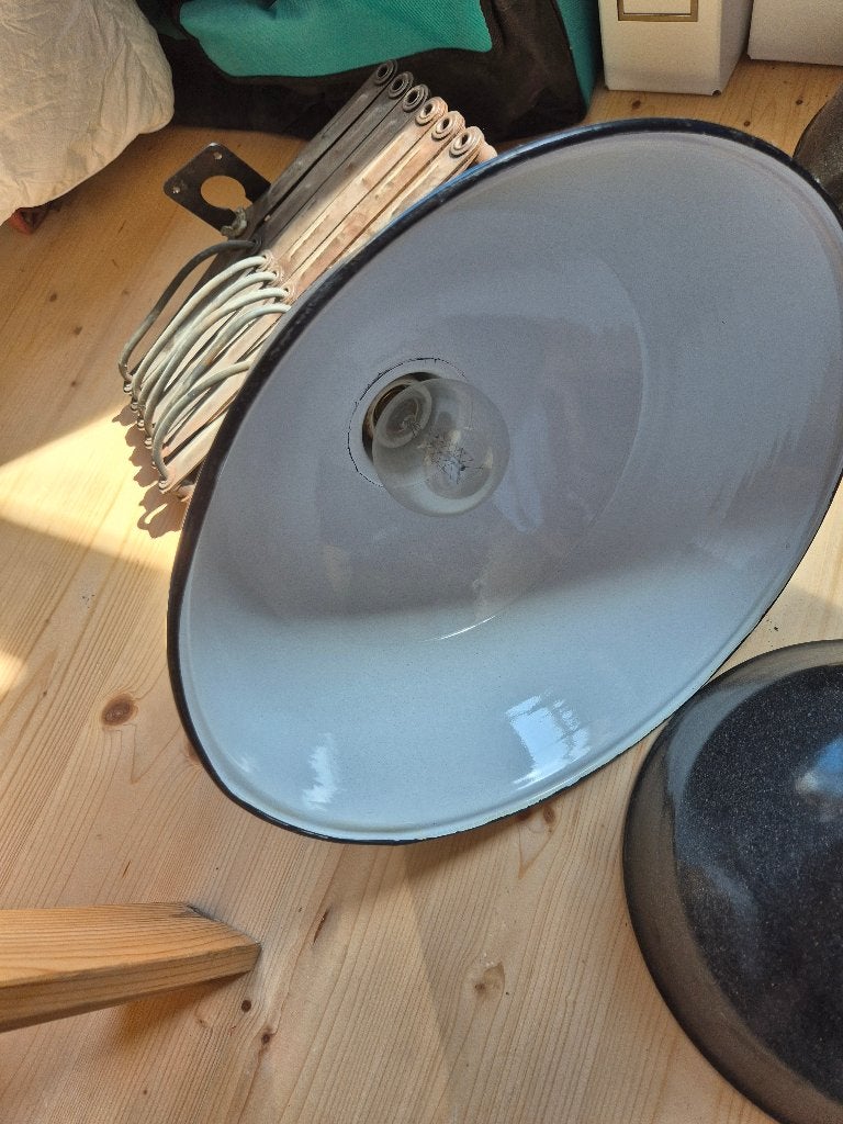 Schaarlamp industrieel, Ophalen, Gebruikt, 50 tot 75 cm, Metaal