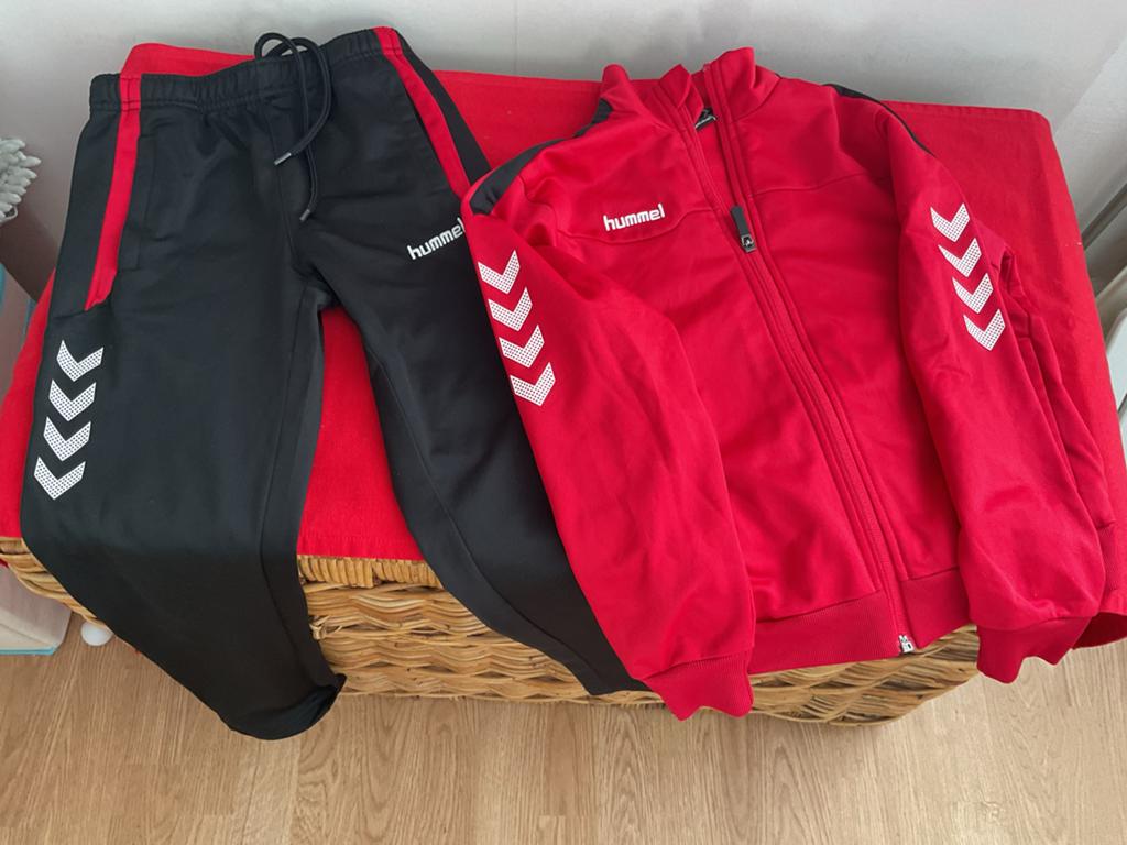 Nieuw Hummel Trainingspak voor Kinderen - Maat 128, Ophalen of Verzenden, Nieuw, Jongen of Meisje, Setje
