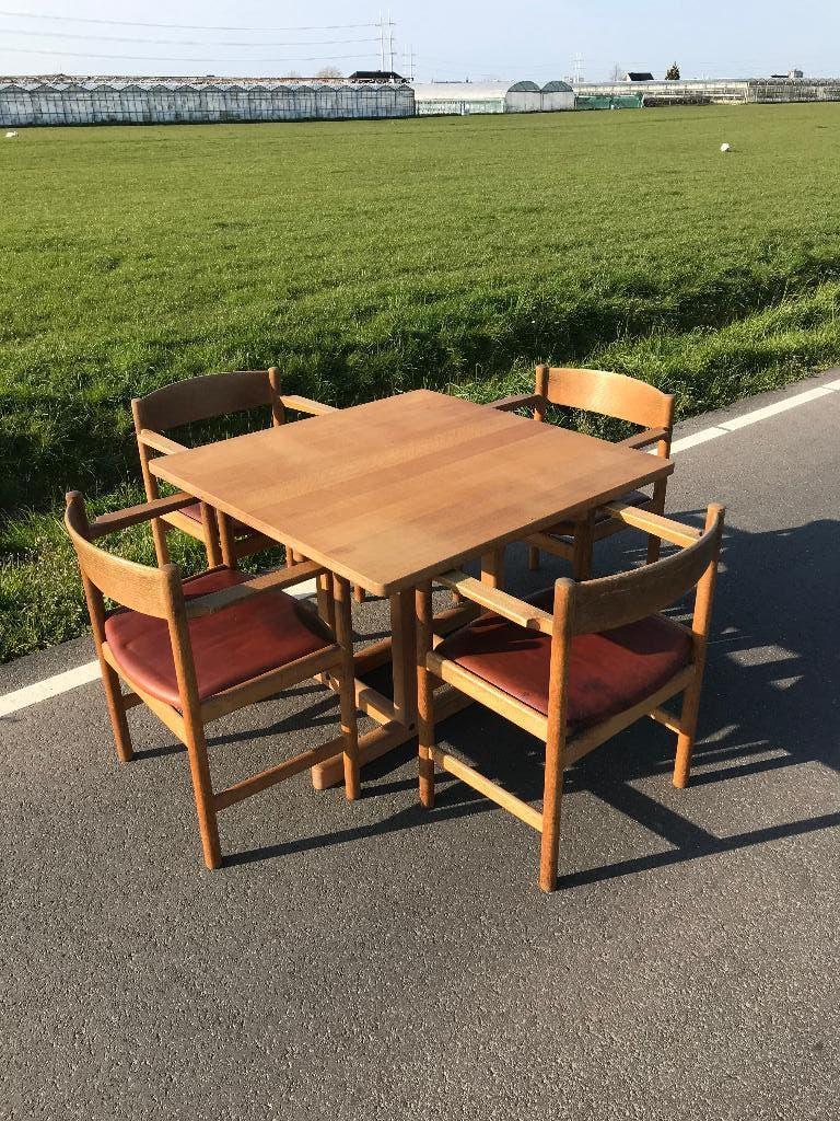 4 stoelen 3235 en tafel 6288 Borge Mogensen Fredericia, Huis en Inrichting, Bruin, Leer, Ophalen of Verzenden, Nvt