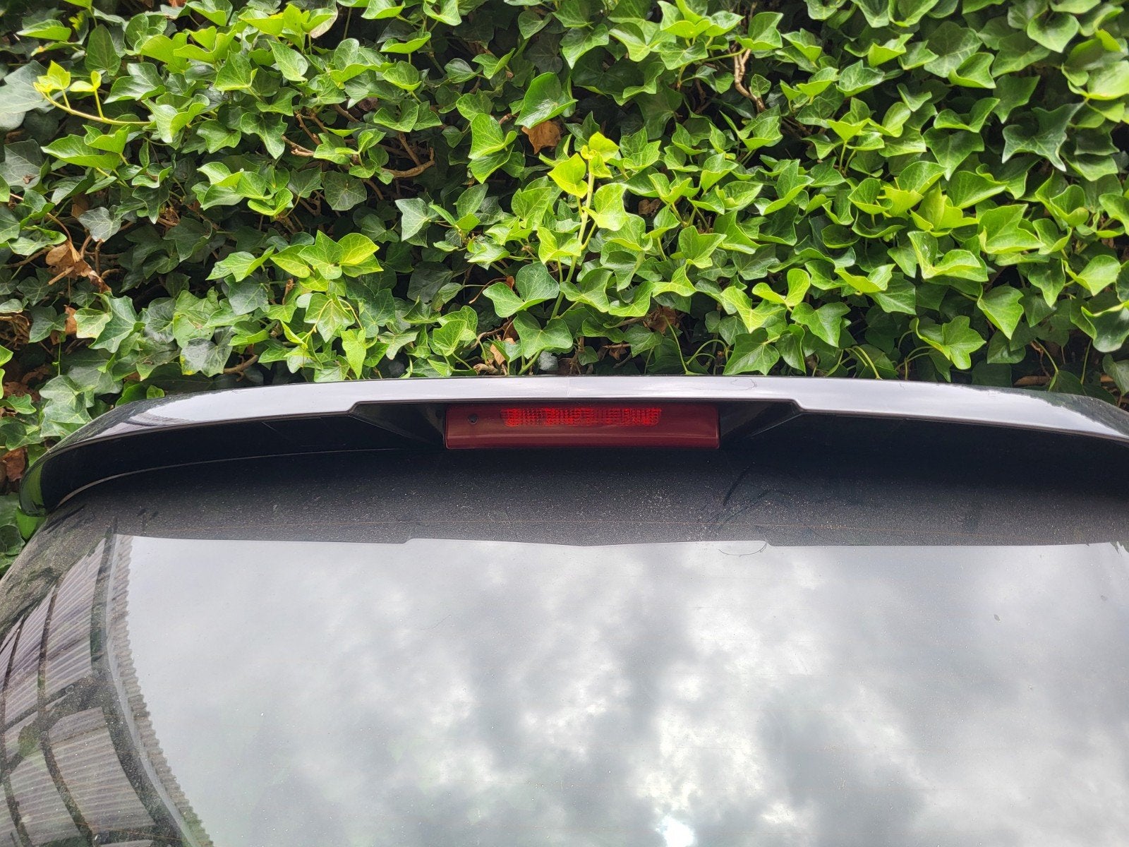Opel Corsa D achterklep + spoiler, Ophalen, Opel, Achterklep