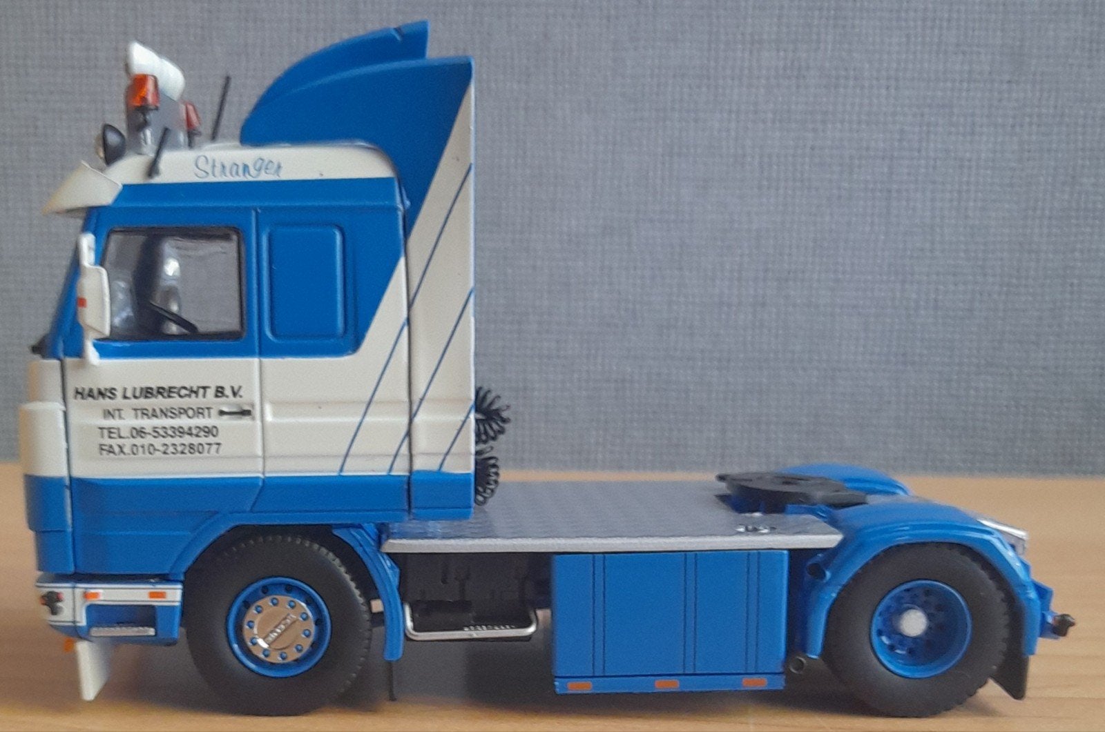 Tekno Scania 143 V20 V8 Hans Lubrecht - Antenne defect, Verzenden, Zo goed als nieuw, Bus of Vrachtwagen, Tekno
