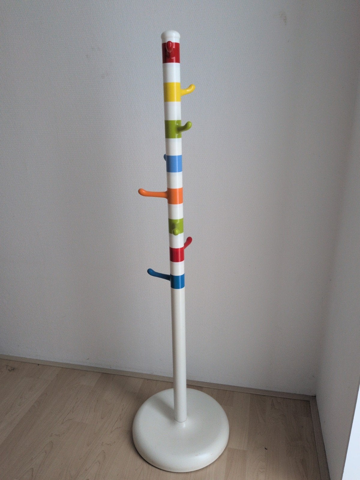 Ikea Krokig kapstok, in goede staat, Ophalen, Kunststof, Gebruikt, 100 tot 150 cm