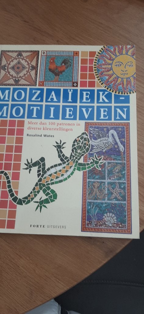 nieuw!  boek mozaiek motieven met patronen, Rosalind Wates, Nieuw, Ophalen of Verzenden, Overige onderwerpen