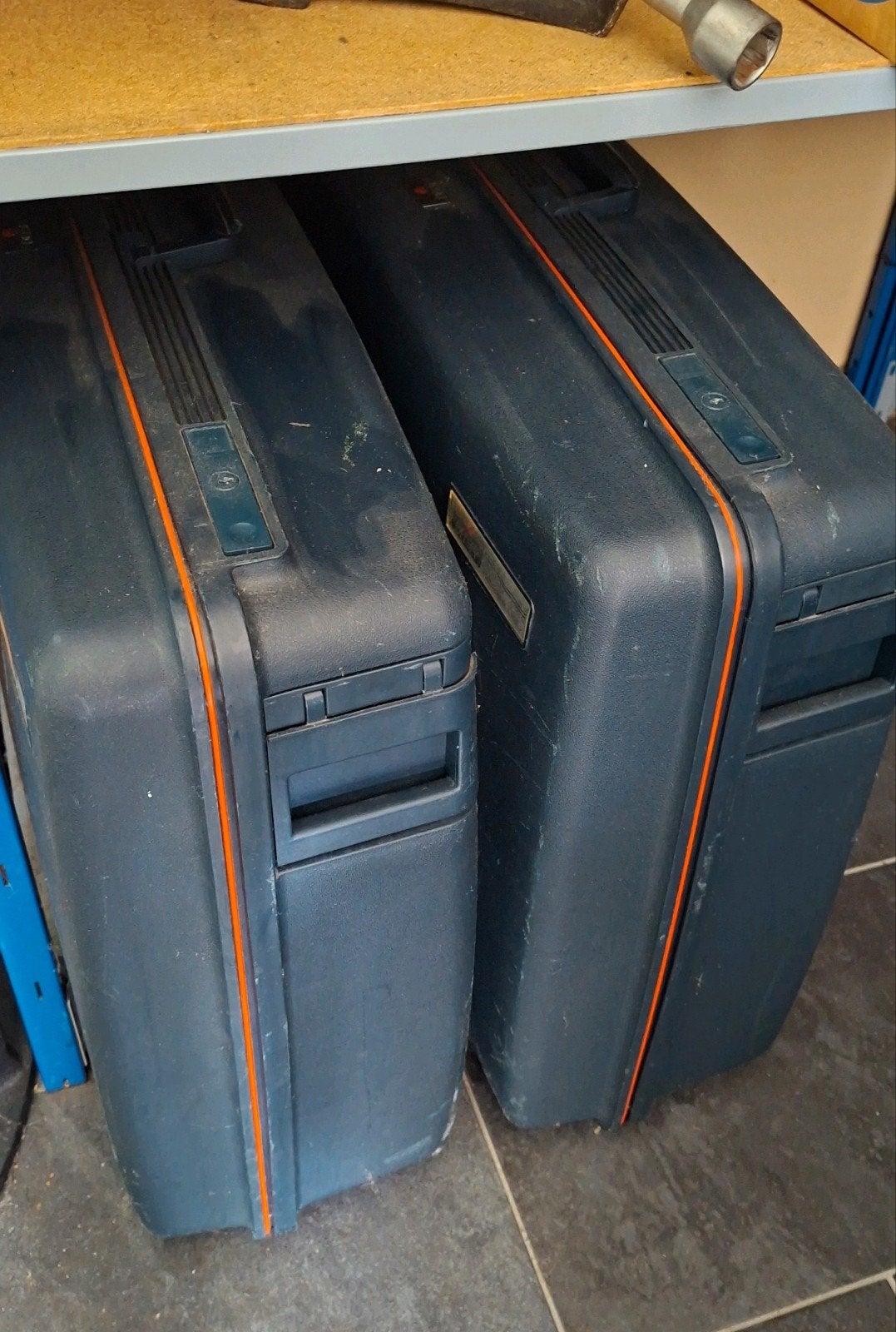 2 grote blauwe Delsey koffers te koop, Ophalen, Gebruikt, Hard kunststof, 70 cm of meer