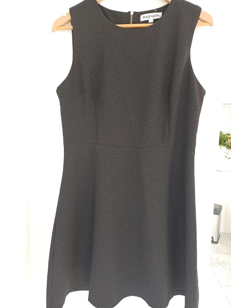 Madison jurk maat L nieuw, Overige kleuren, Maat 42/44 (L), Nieuw, Ophalen of Verzenden