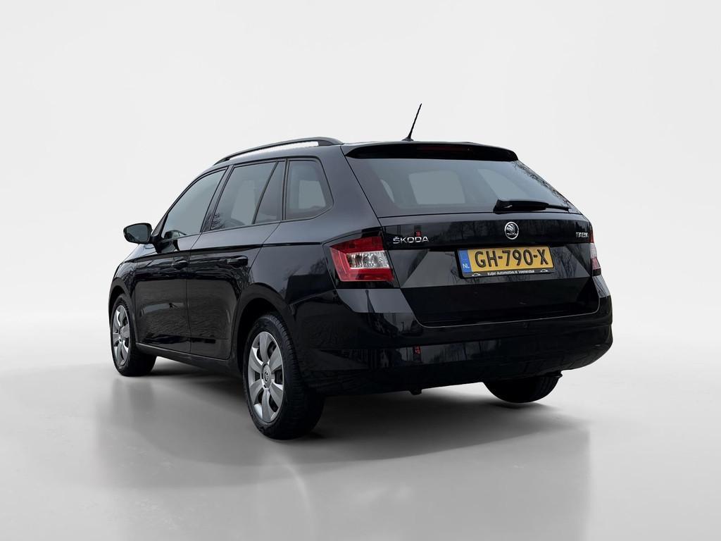 Skoda Fabia Combi 1.2 TSI First Edition Ambition, Auto's, Skoda, Stof, 4 cilinders, Zwart, Origineel Nederlands