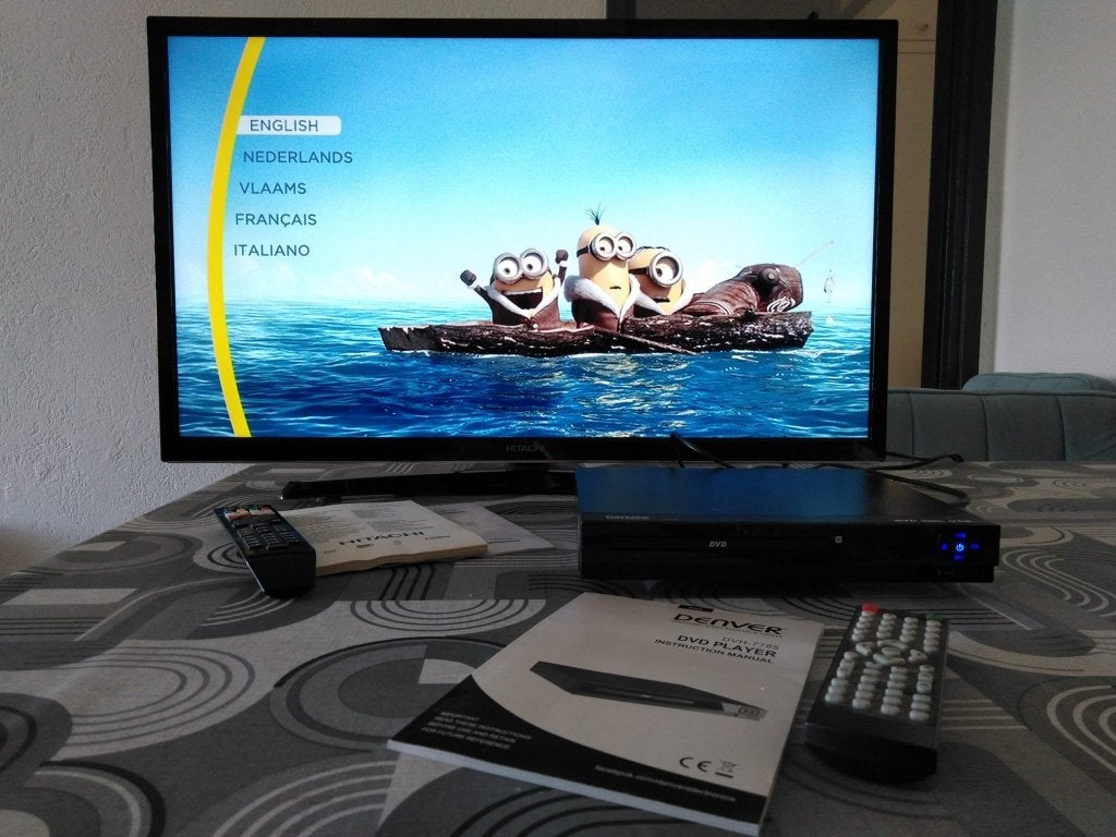 Leuke TV 32 inch met DVD speler ZGAN!, Ophalen, Zo goed als nieuw