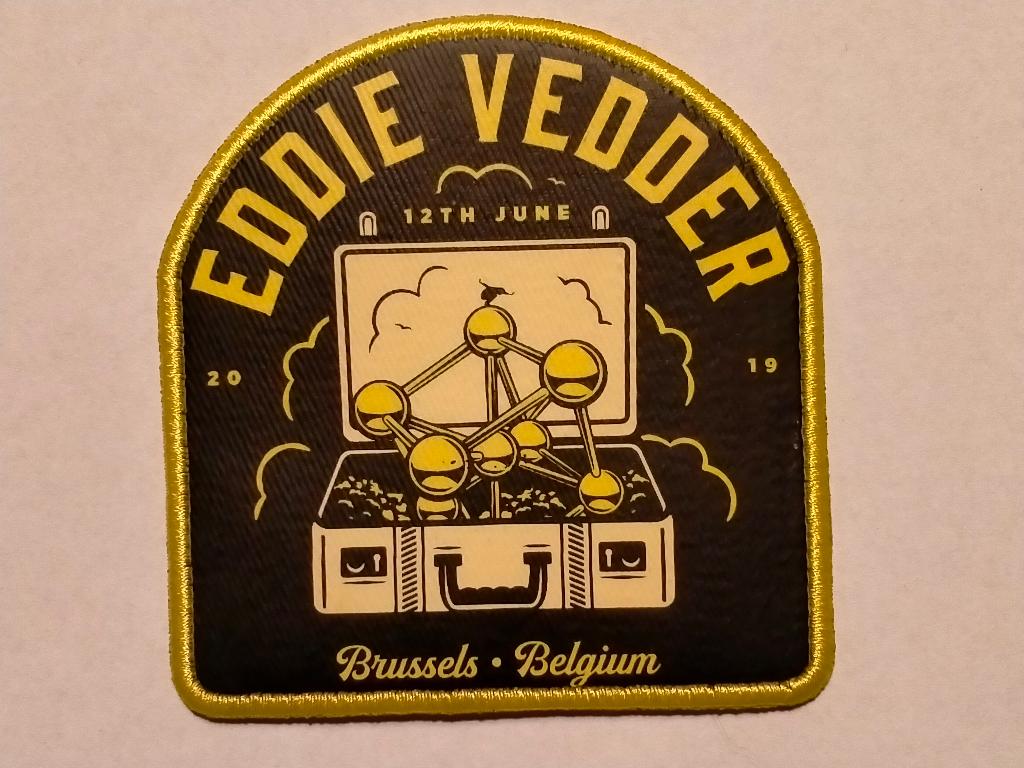 Eddie Vedder Brussel België tour patch embleem RARE, Verzamelen, Verzenden, Nieuw, Kleding