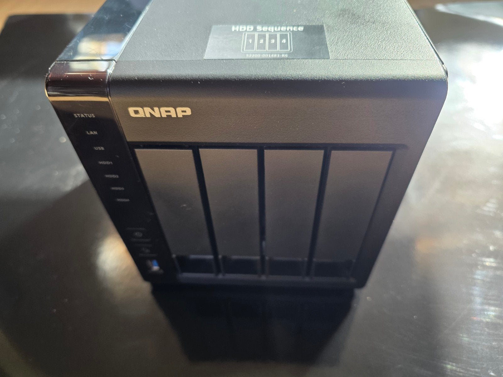 QNAP TS-451+ NAS met 1x 4TB Seagate Exos HDD, Computers en Software, Ophalen of Verzenden, Zo goed als nieuw