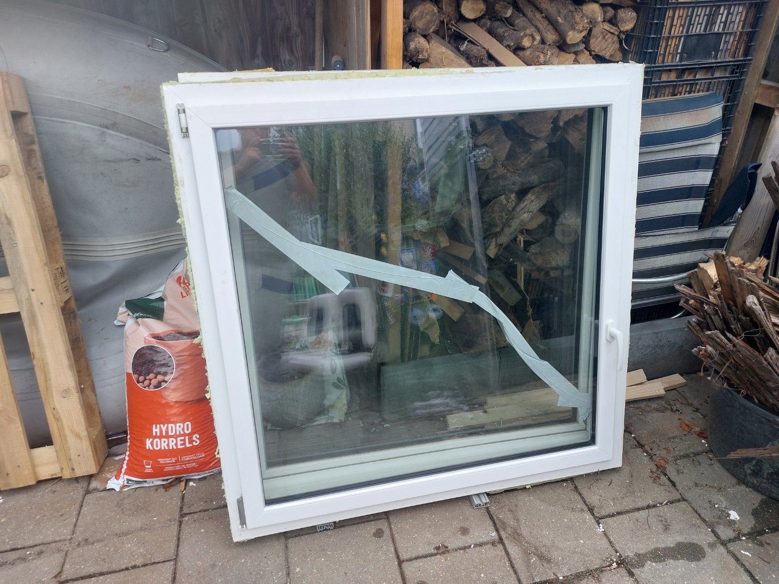 kunstof raam kozijn met raam, Kunststof, Raamkozijn, Inclusief glas, 75 tot 150 cm