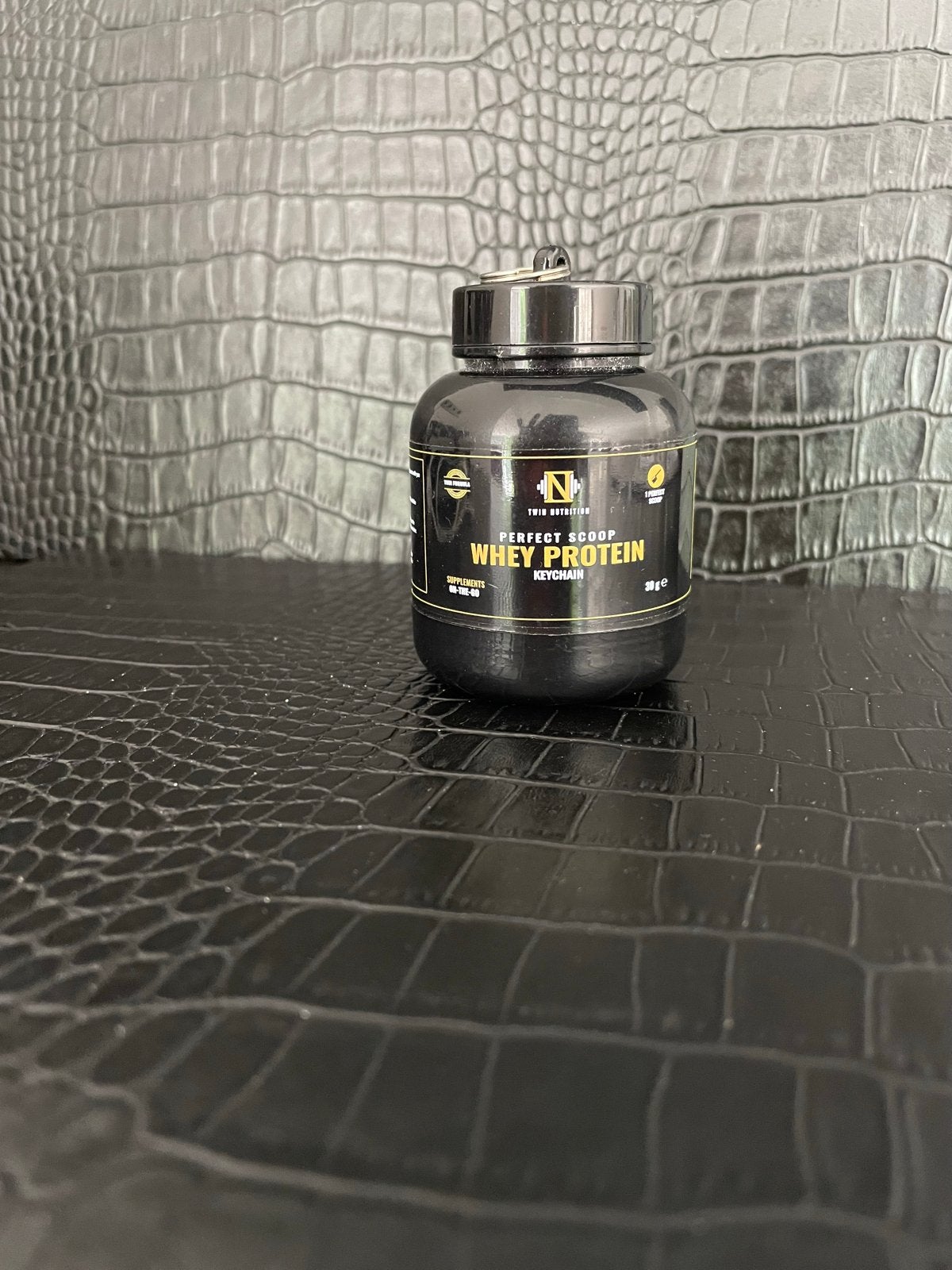 Whey Proteïne Sleutelhanger Potje - Handig voor Onderweg, Ophalen of Verzenden, Nieuw, Sport