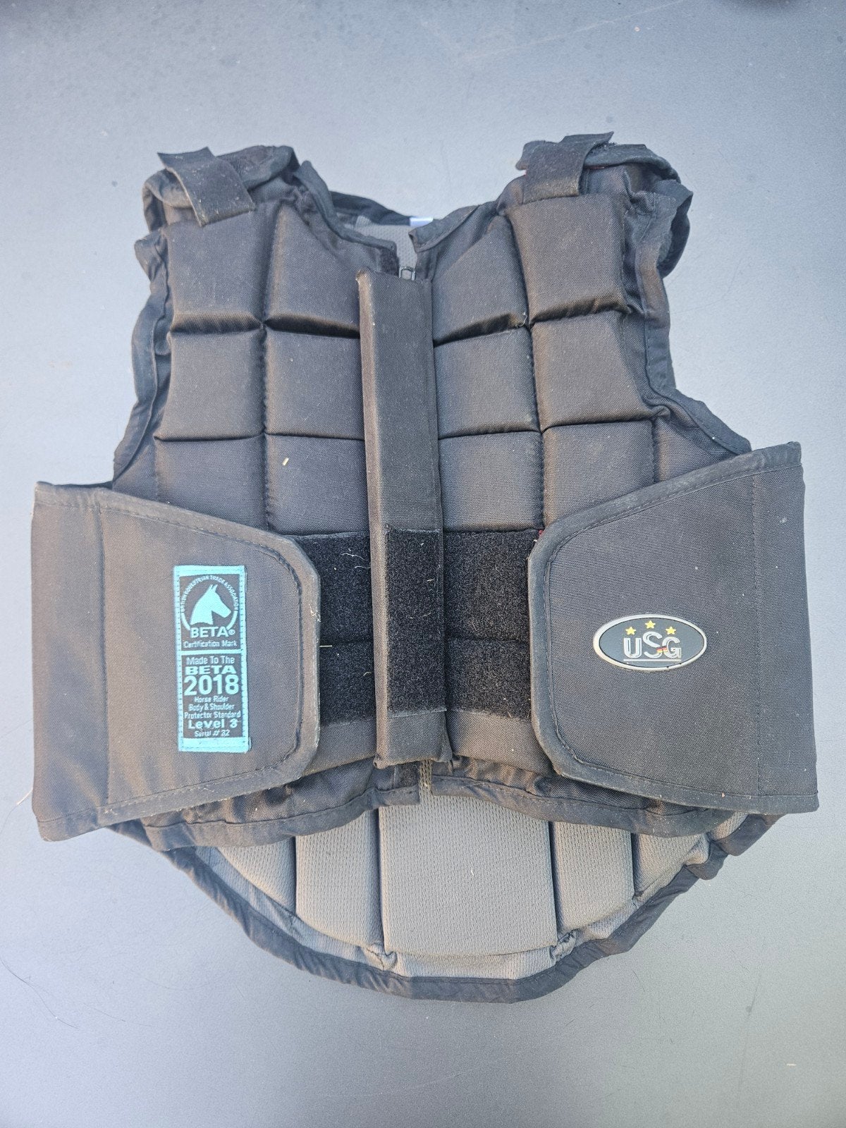 USG bodyprotector maat M kind - level 3, Gebruikt, USG, Ophalen of Verzenden, Bodyprotector