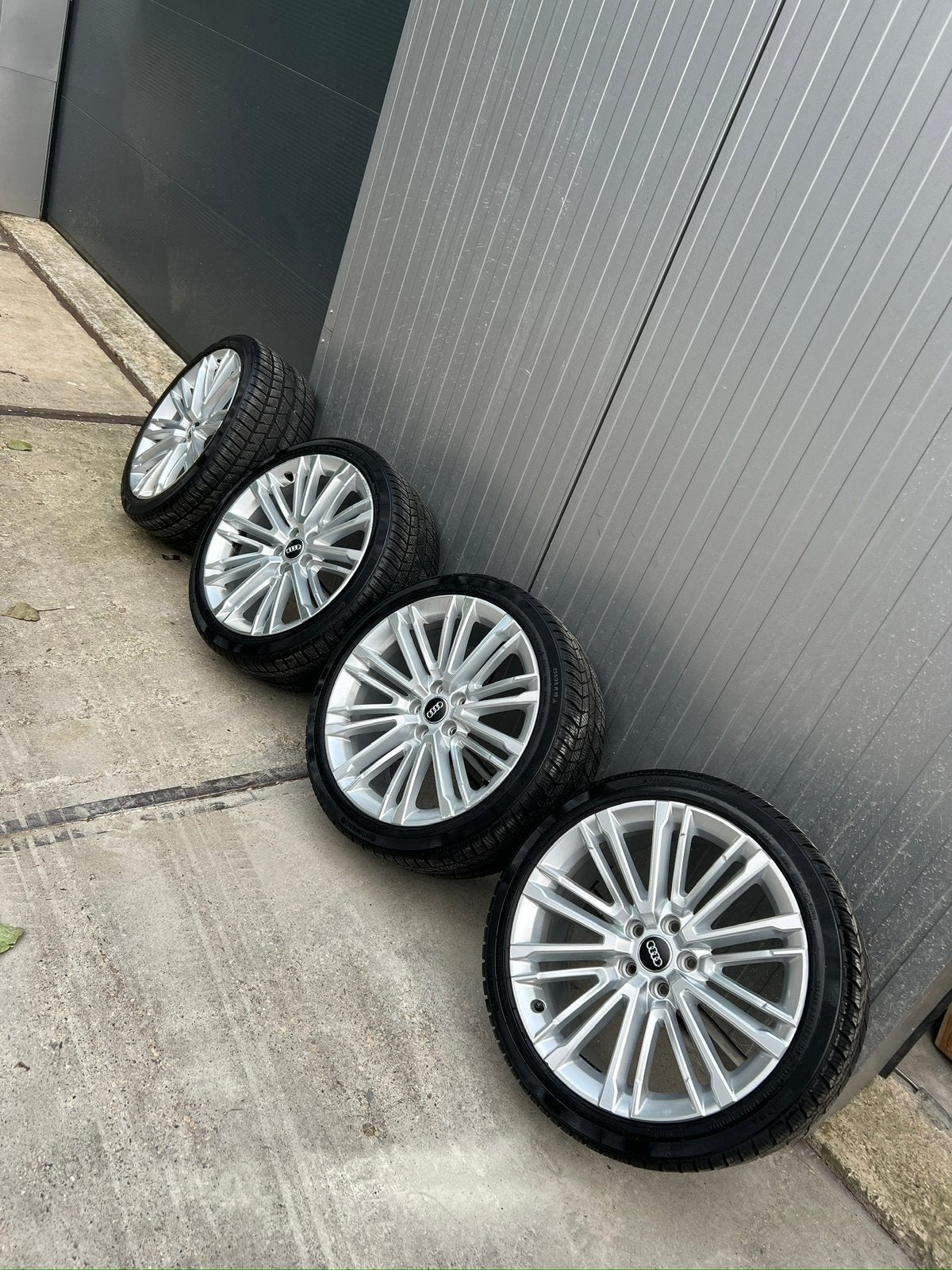 5x112  19 inch met Continental winterbanden 245/35/19, Auto-onderdelen, Banden en Velgen, Winterbanden, Band(en), Personenwagen