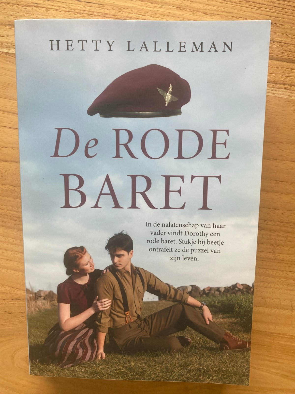 De Rode Baret - Hetty Lalleman (Roman), Ophalen of Verzenden, 20e eeuw of later, Zo goed als nieuw