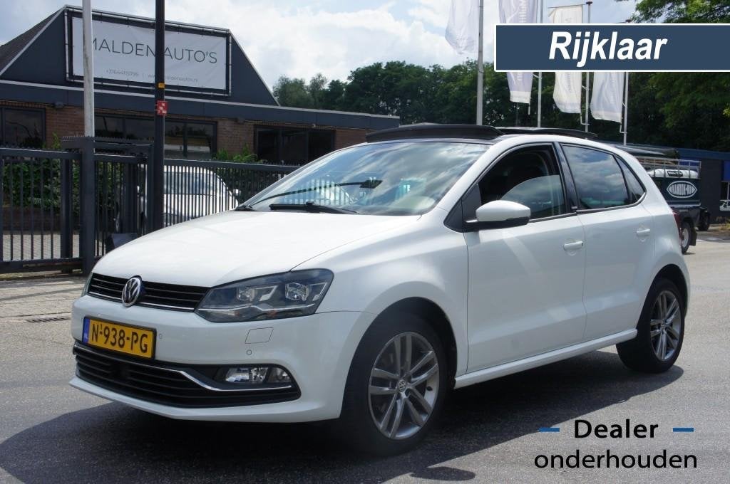 Volkswagen POLO 1.2 TSI ALLSTAR PANORAMA/PARELMOER/CRUISEADA, Euro 6, 4 cilinders, Met garantie (alle), Wit