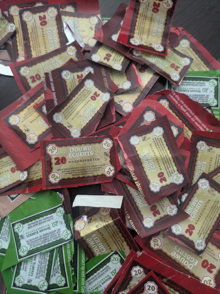 Gezocht : Douwe Egberts Waardepunten, Ophalen of Verzenden, Koffie of Thee, Zegels, Bonnen of Punten