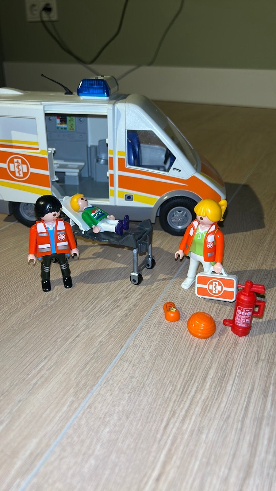 Playmobil ambulance met werkende lichten, Complete set, Voertuig, Ophalen of Verzenden, Zo goed als nieuw