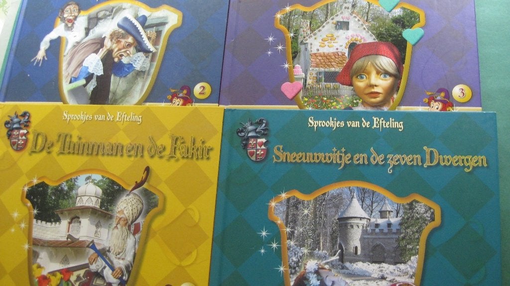 4 x Sprookjesboek De Efteling, Verzamelen, Efteling, Ophalen of Verzenden, Zo goed als nieuw, Overige typen