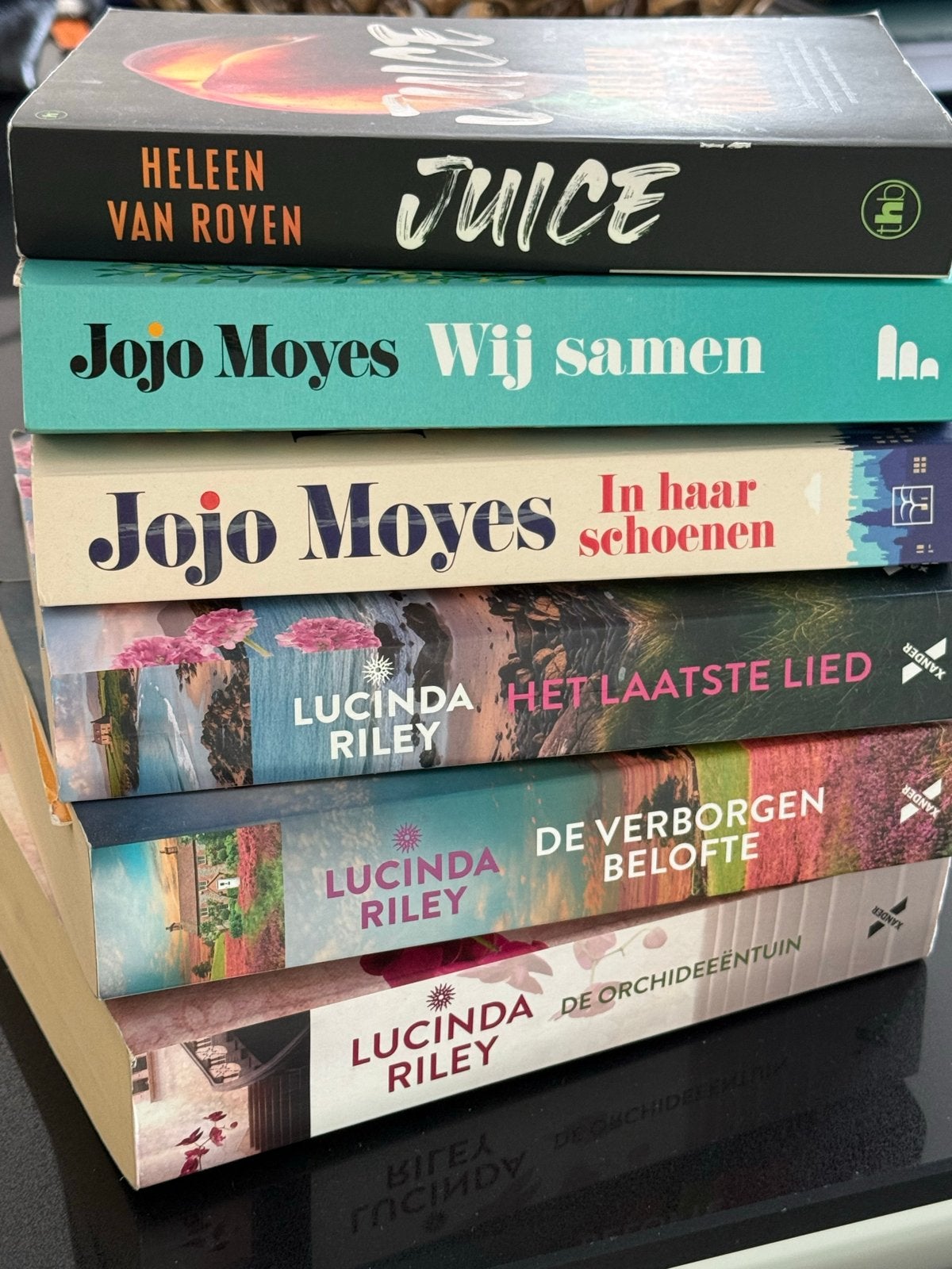 Boekenpakket: Heleen van Royen, Jojo Moyes, Lucinda Riley, Ophalen of Verzenden, Gelezen, Nederland
