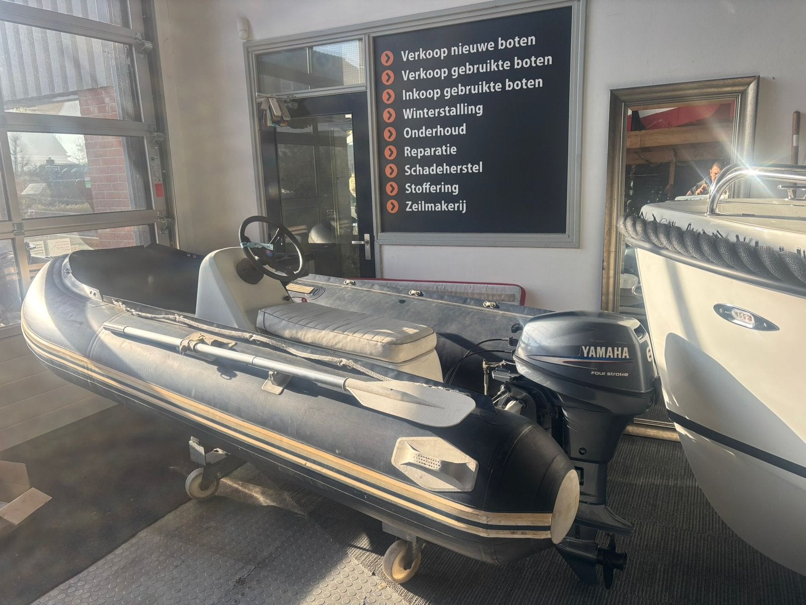 Dragon 310 Hypalon RIB met Yamaha 6 PK 2-cilinder, Ophalen, Buitenboordmotor, Stuurconsole, Yamaha