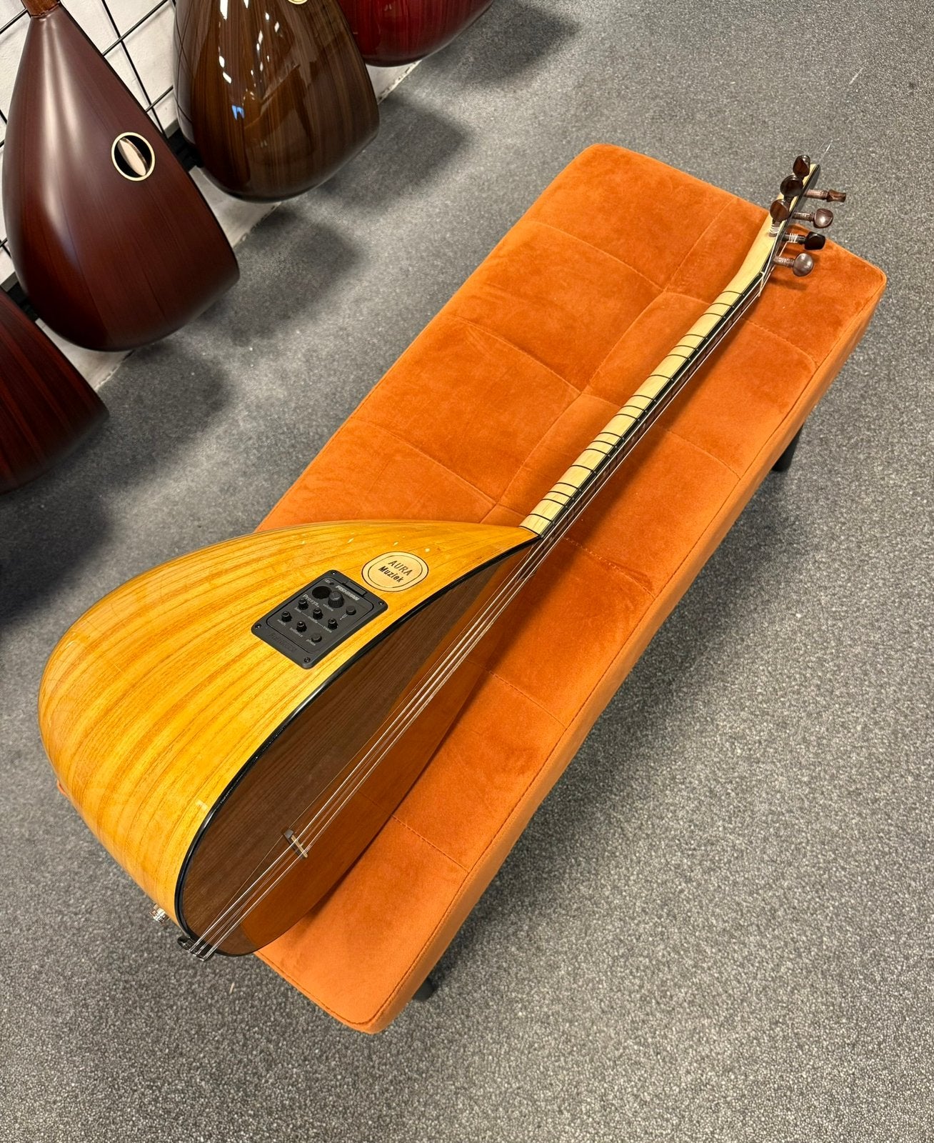 saz yaprak dut tam profosyonel kısa sap, Muziek en Instrumenten, 7007dc, Aura muziek, Nieuw, Ophalen of Verzenden