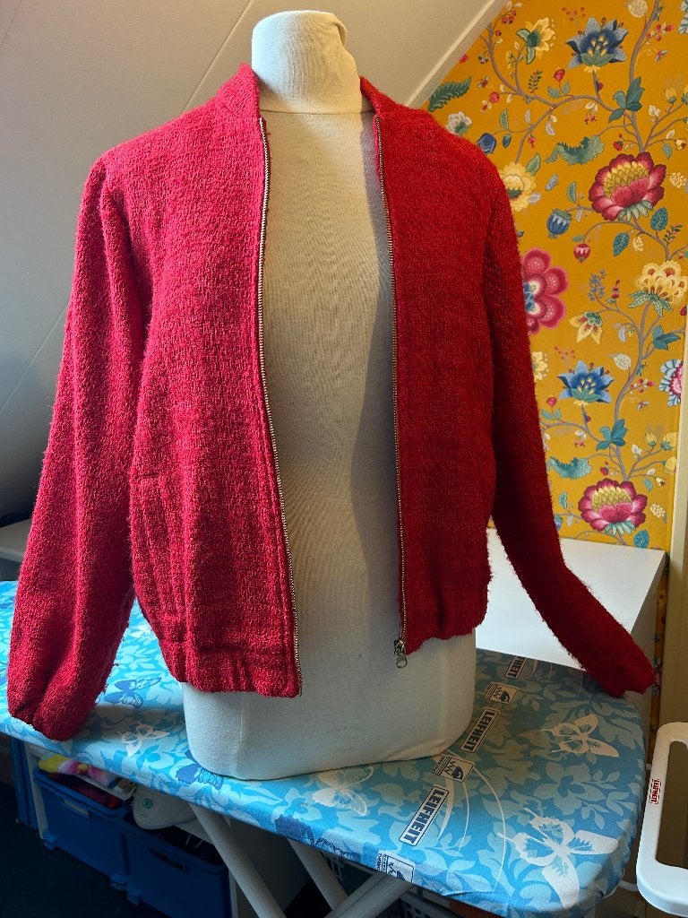 Jasje met rits maat L rood, Maat 42/44 (L), Ophalen of Verzenden, Jasje, Rood